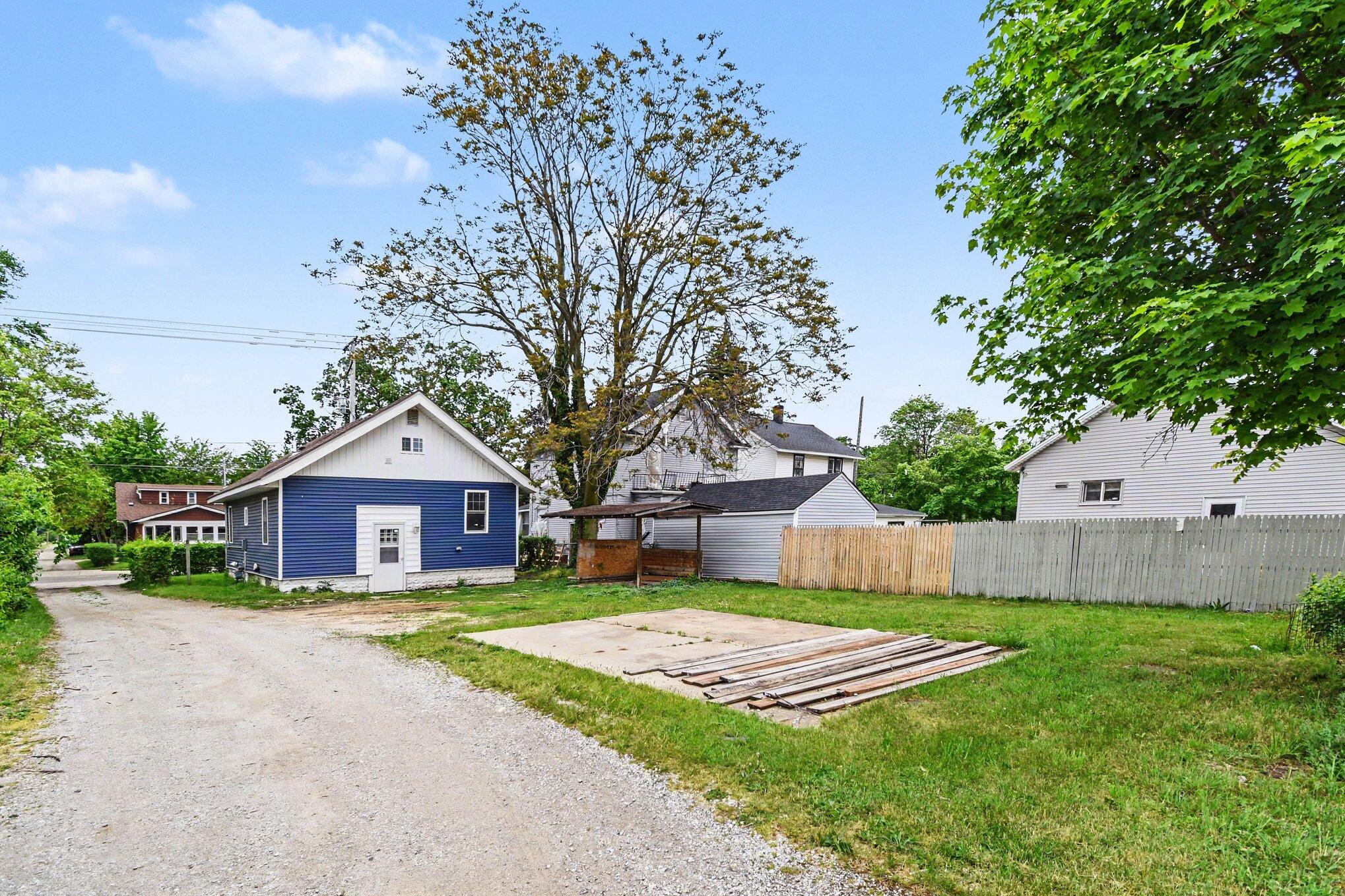 846 Evergreen Street SE Grand Rapids MI 49507