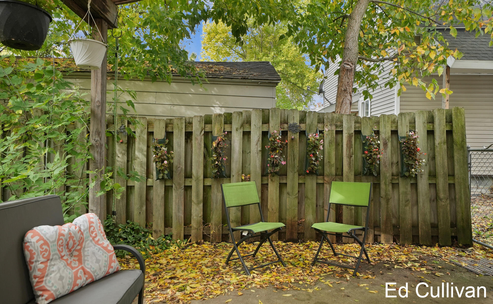 824 Arianna Street NW Grand Rapids MI 49504