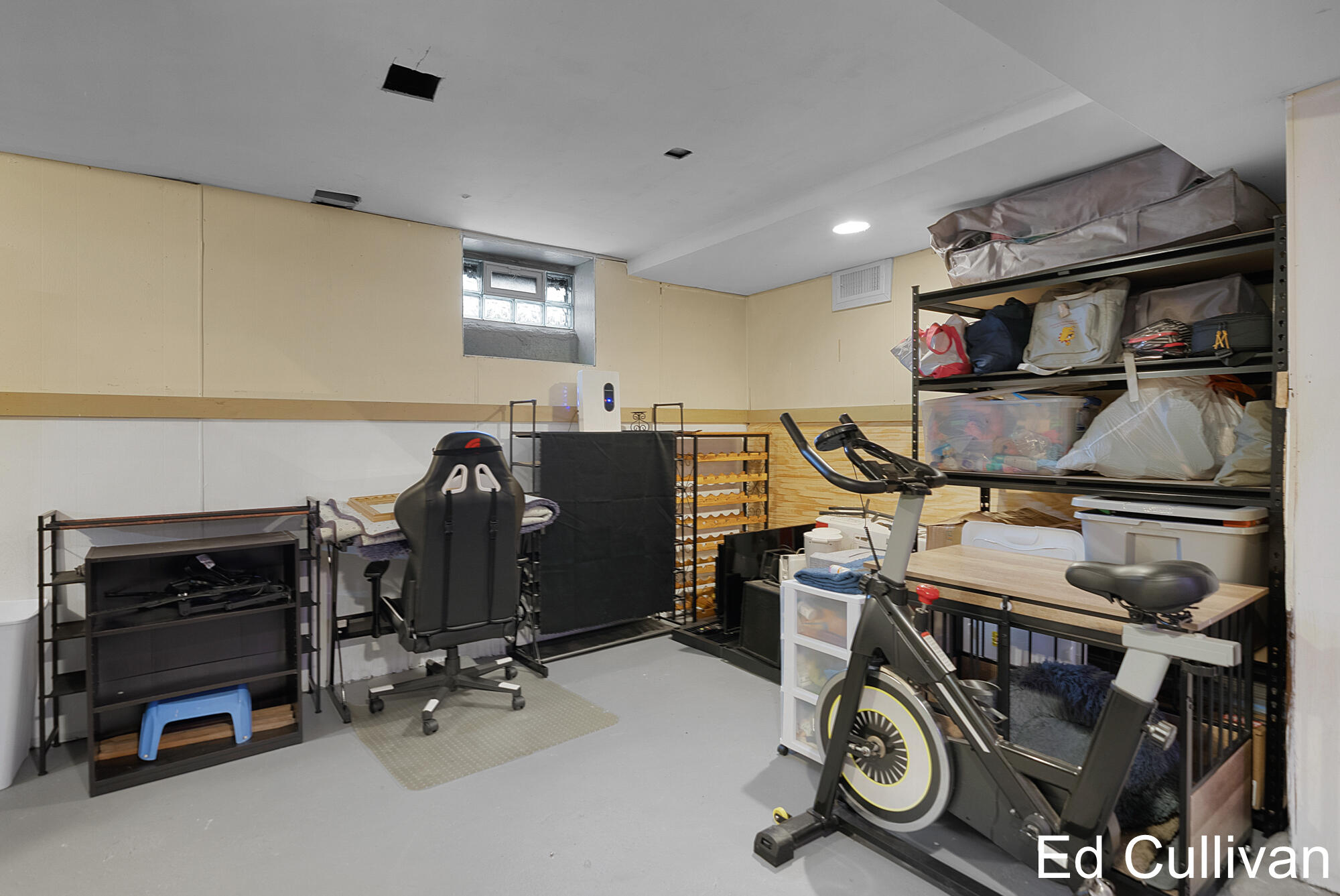 824 Arianna Street NW Grand Rapids MI 49504