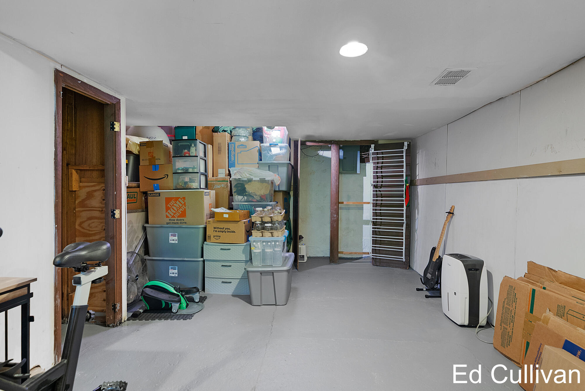 824 Arianna Street NW Grand Rapids MI 49504