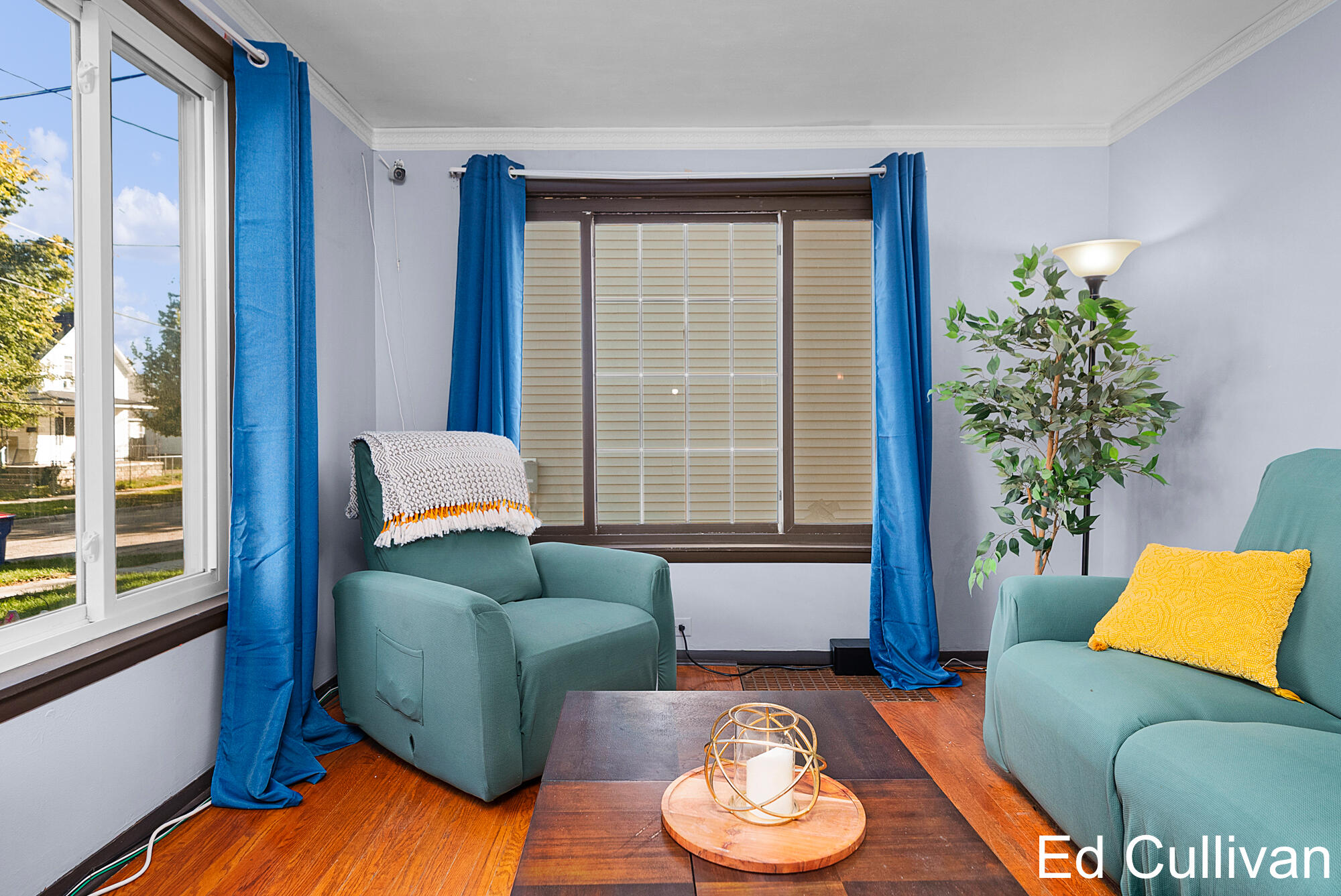 824 Arianna Street NW Grand Rapids MI 49504