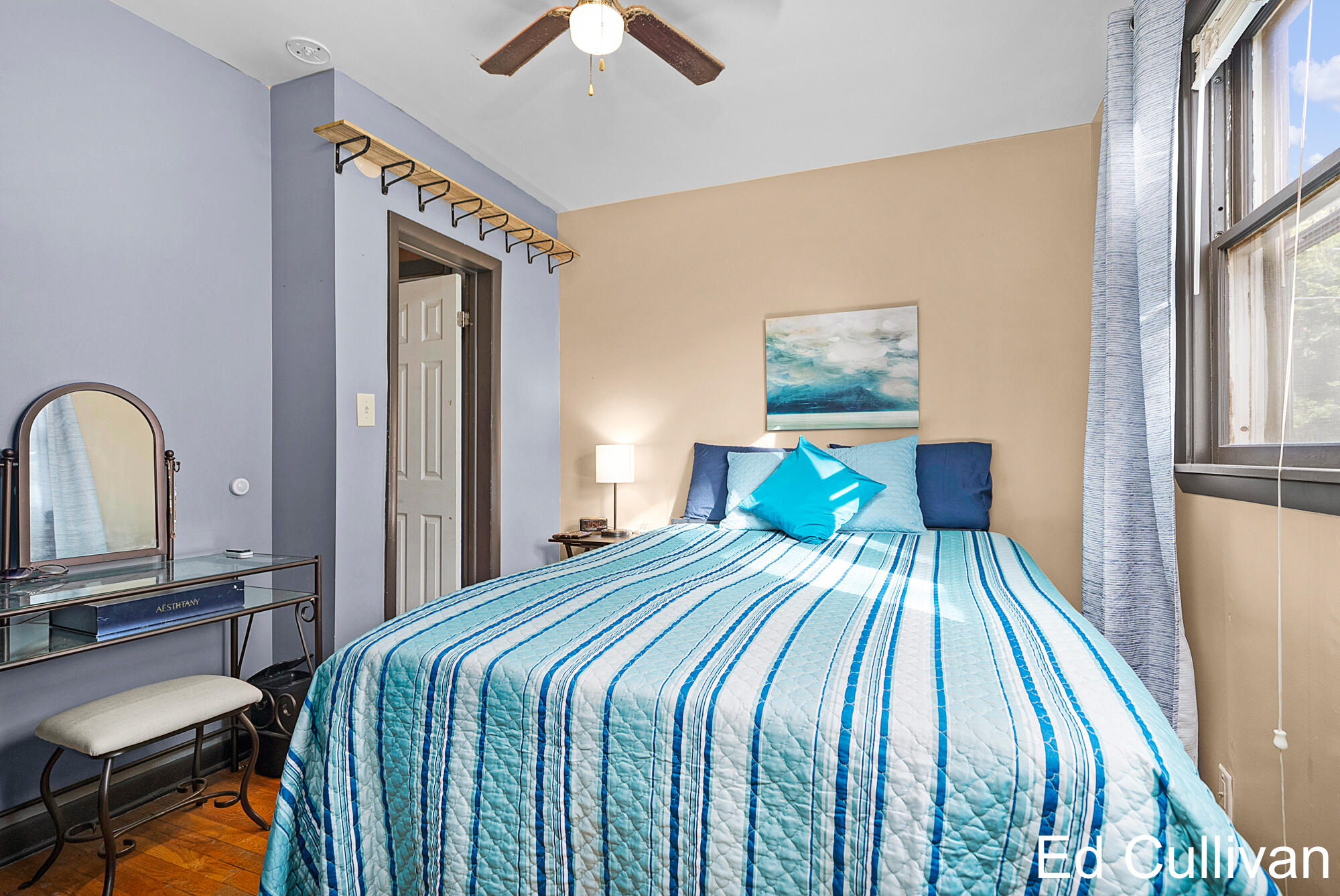 824 Arianna Street NW Grand Rapids MI 49504