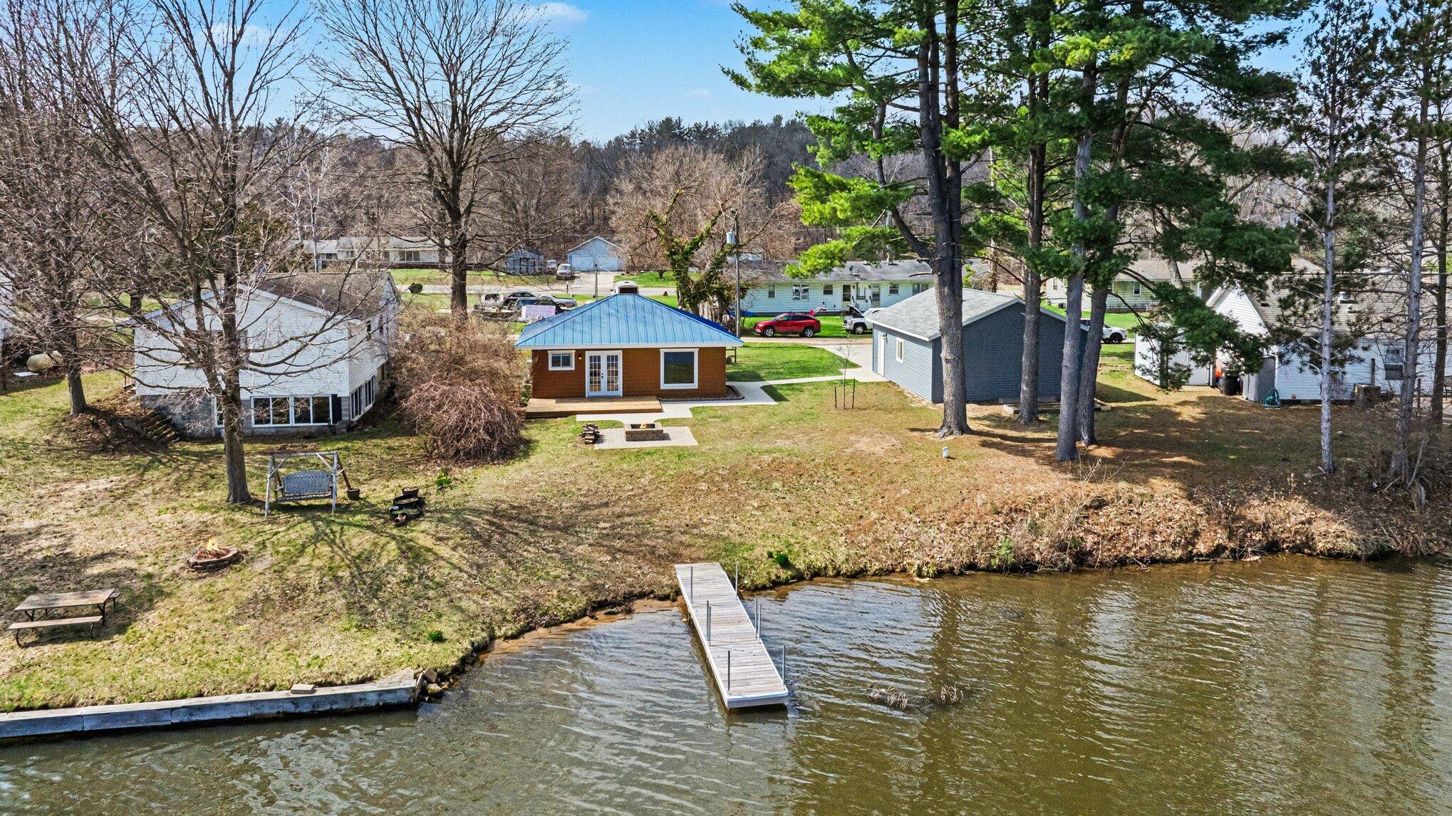 3517 Lake Allegan Drive Allegan MI 49010