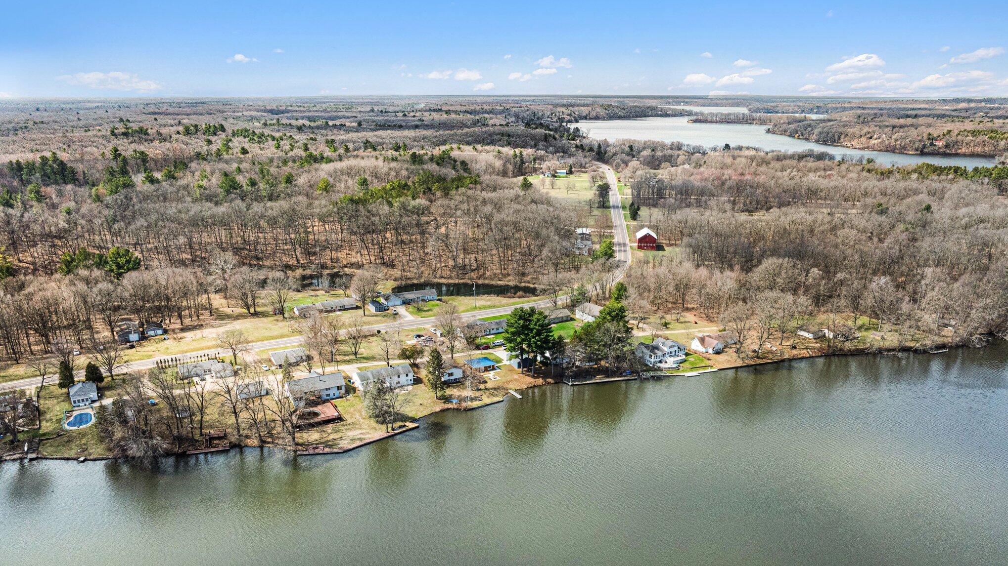 3517 Lake Allegan Drive Allegan MI 49010
