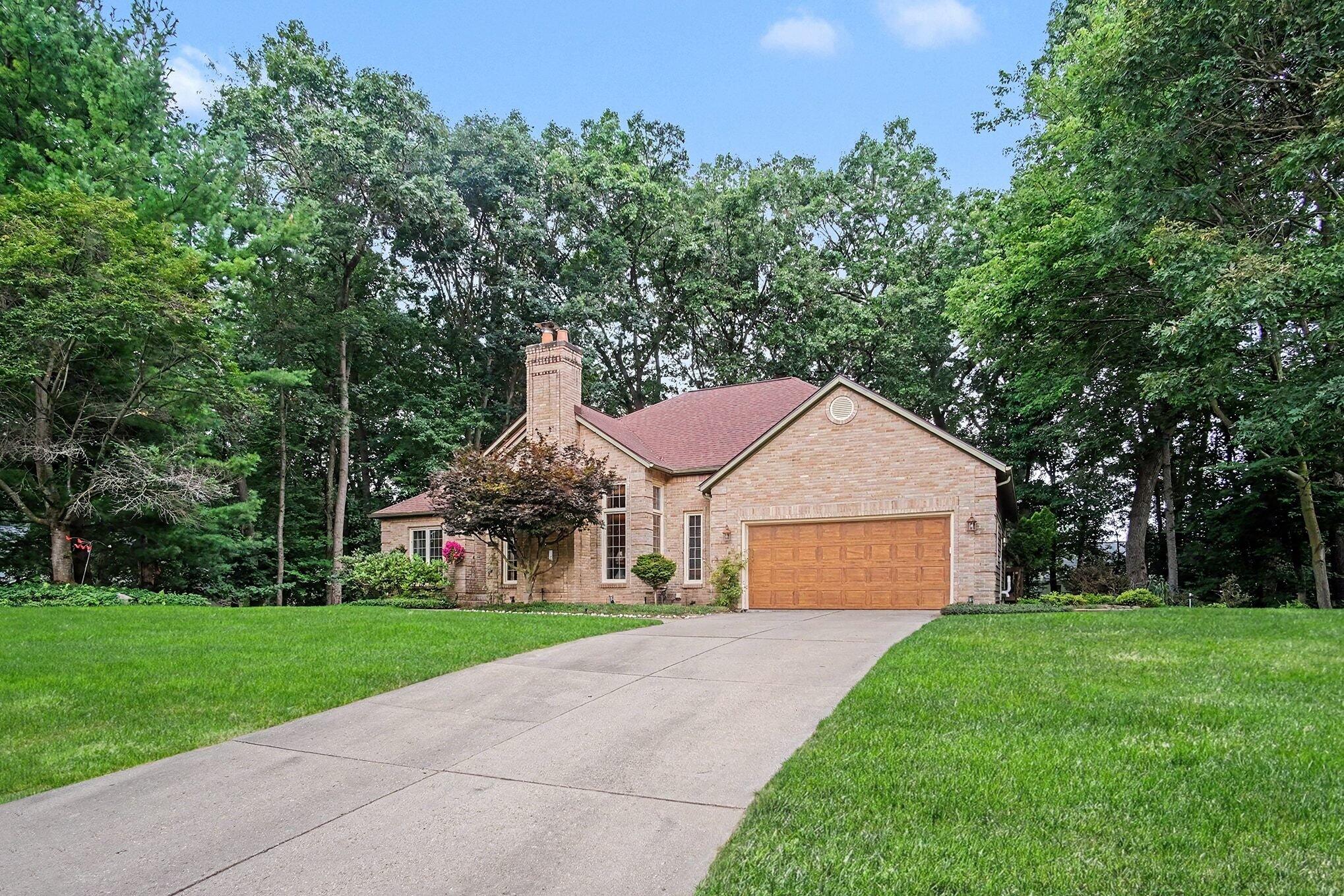 6368 Drumlin Court SE Ada MI 49301