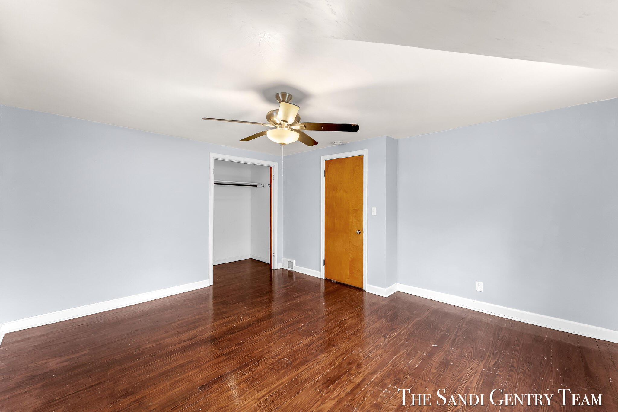 15008 Lakeshore Drive Grand Haven MI 49417