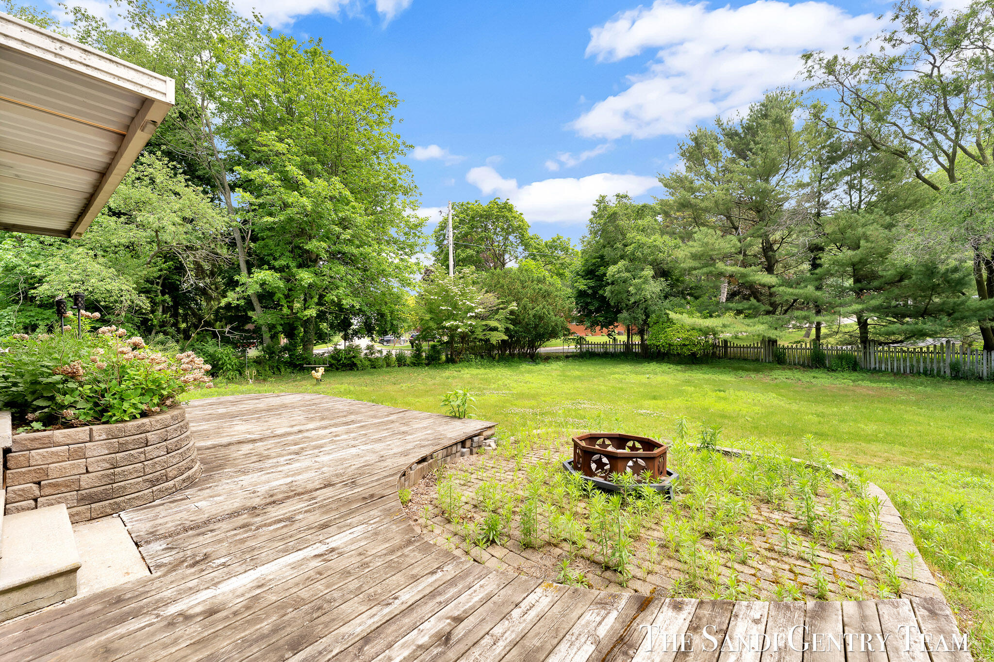 15008 Lakeshore Drive Grand Haven MI 49417
