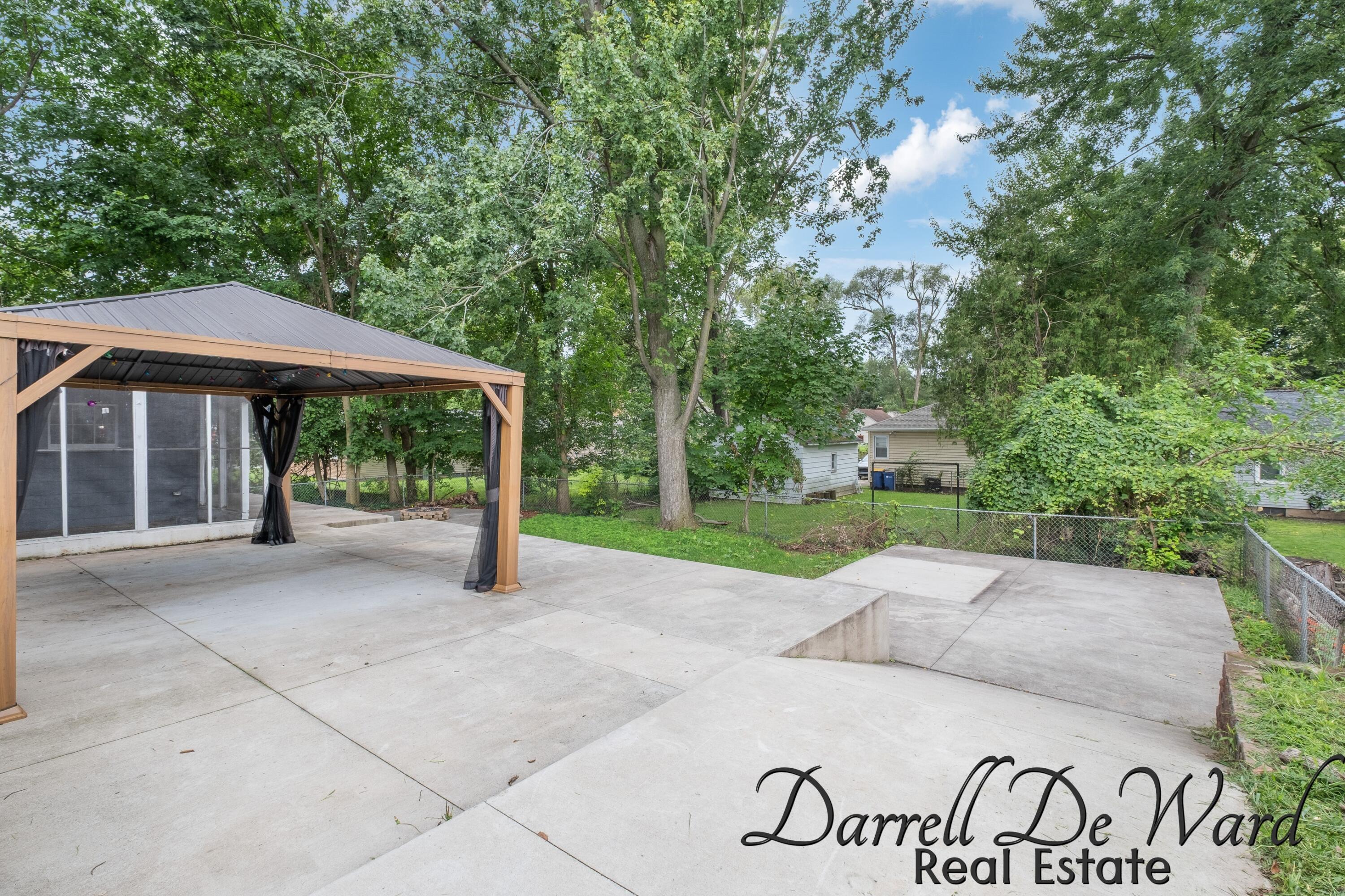 2619 Madison Avenue SE Grand Rapids MI 49507