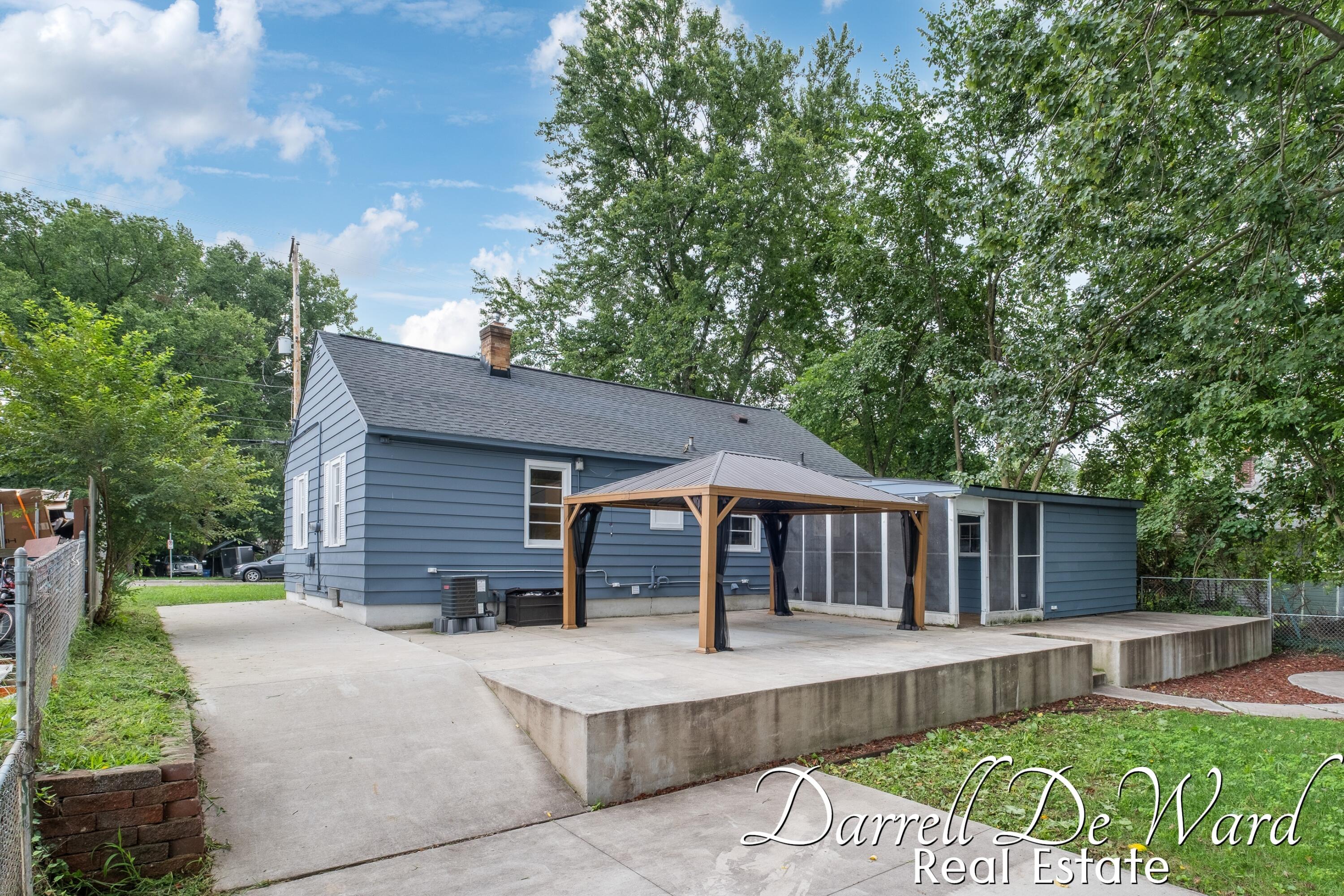 2619 Madison Avenue SE Grand Rapids MI 49507