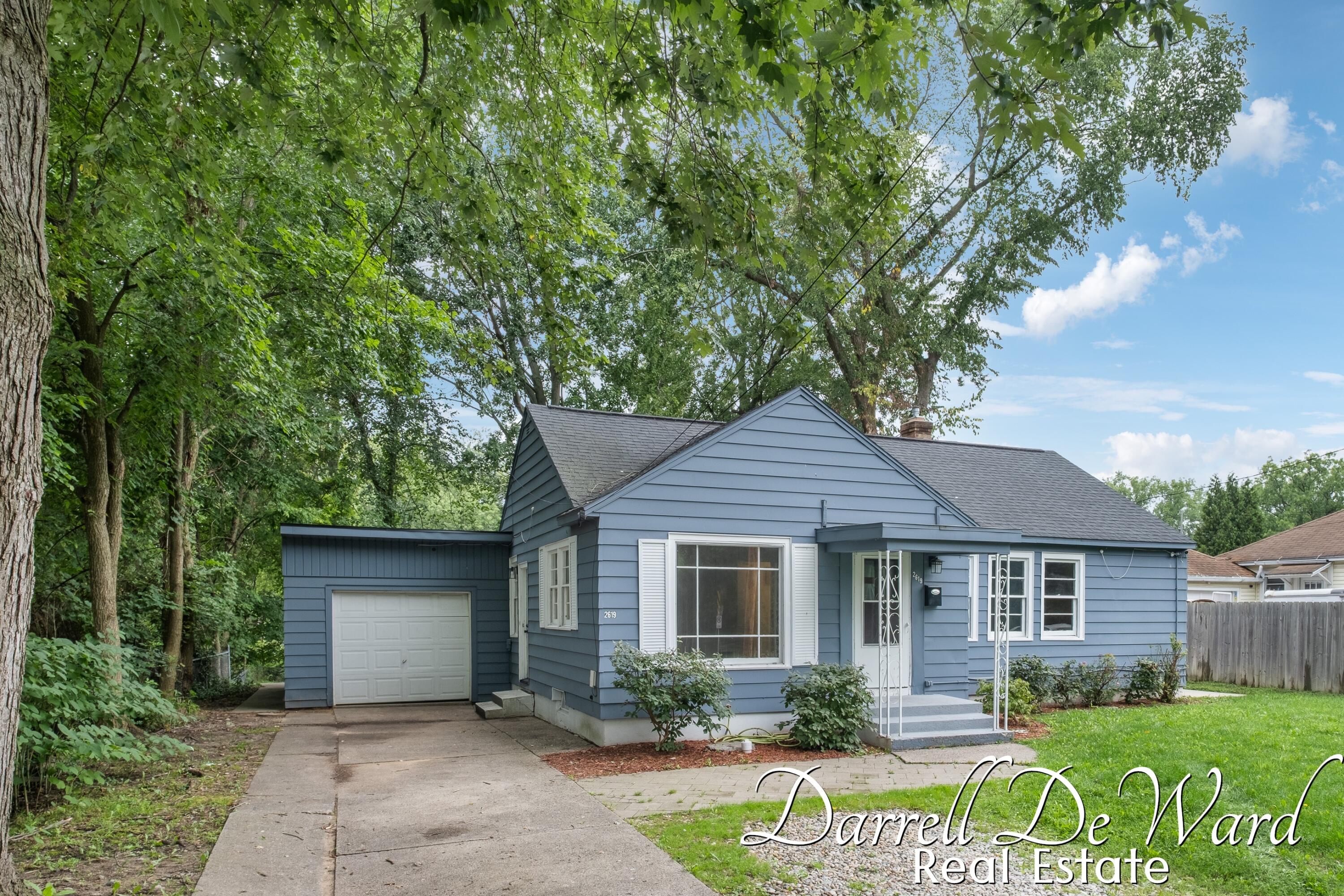 2619 Madison Avenue SE Grand Rapids MI 49507