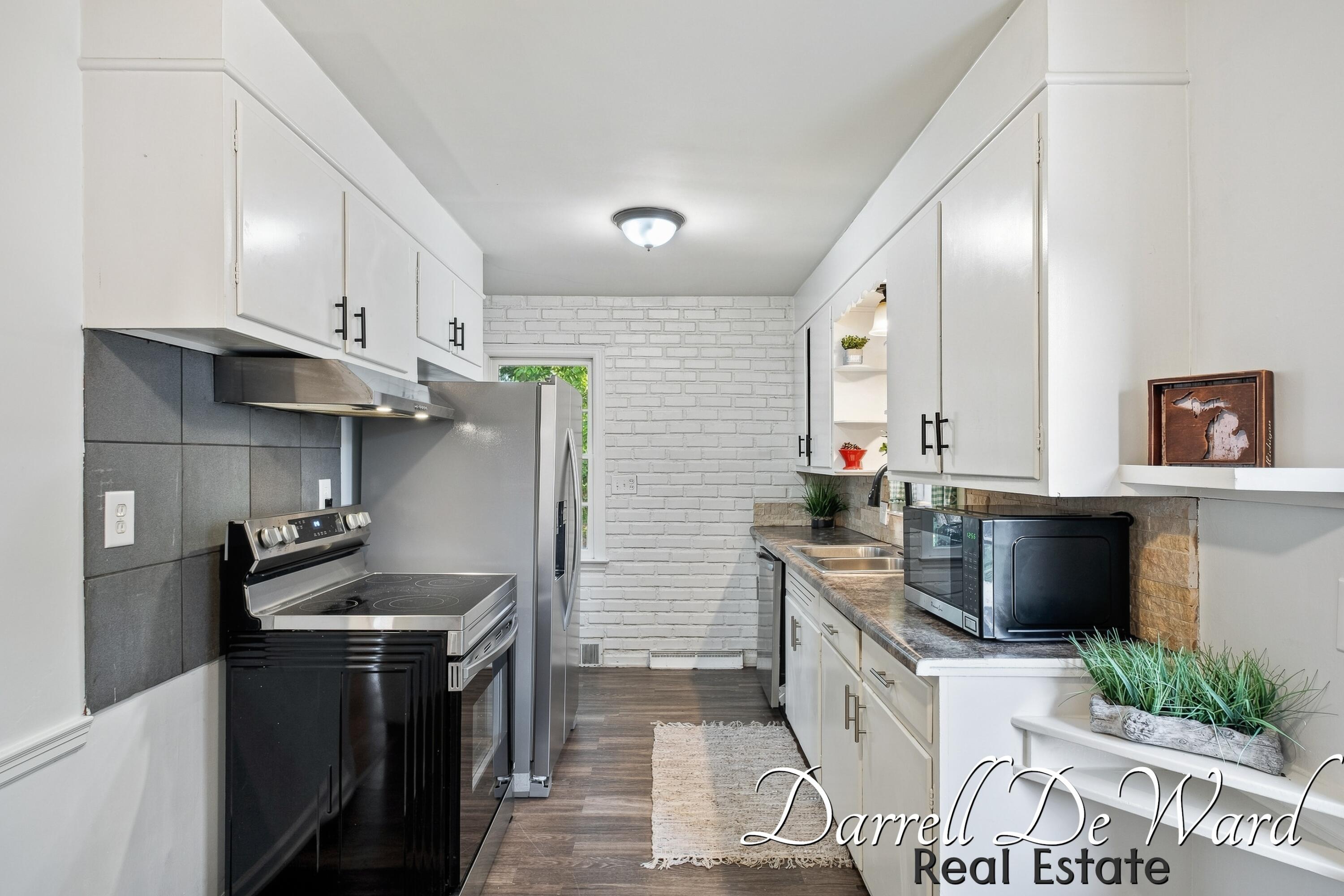 2619 Madison Avenue SE Grand Rapids MI 49507