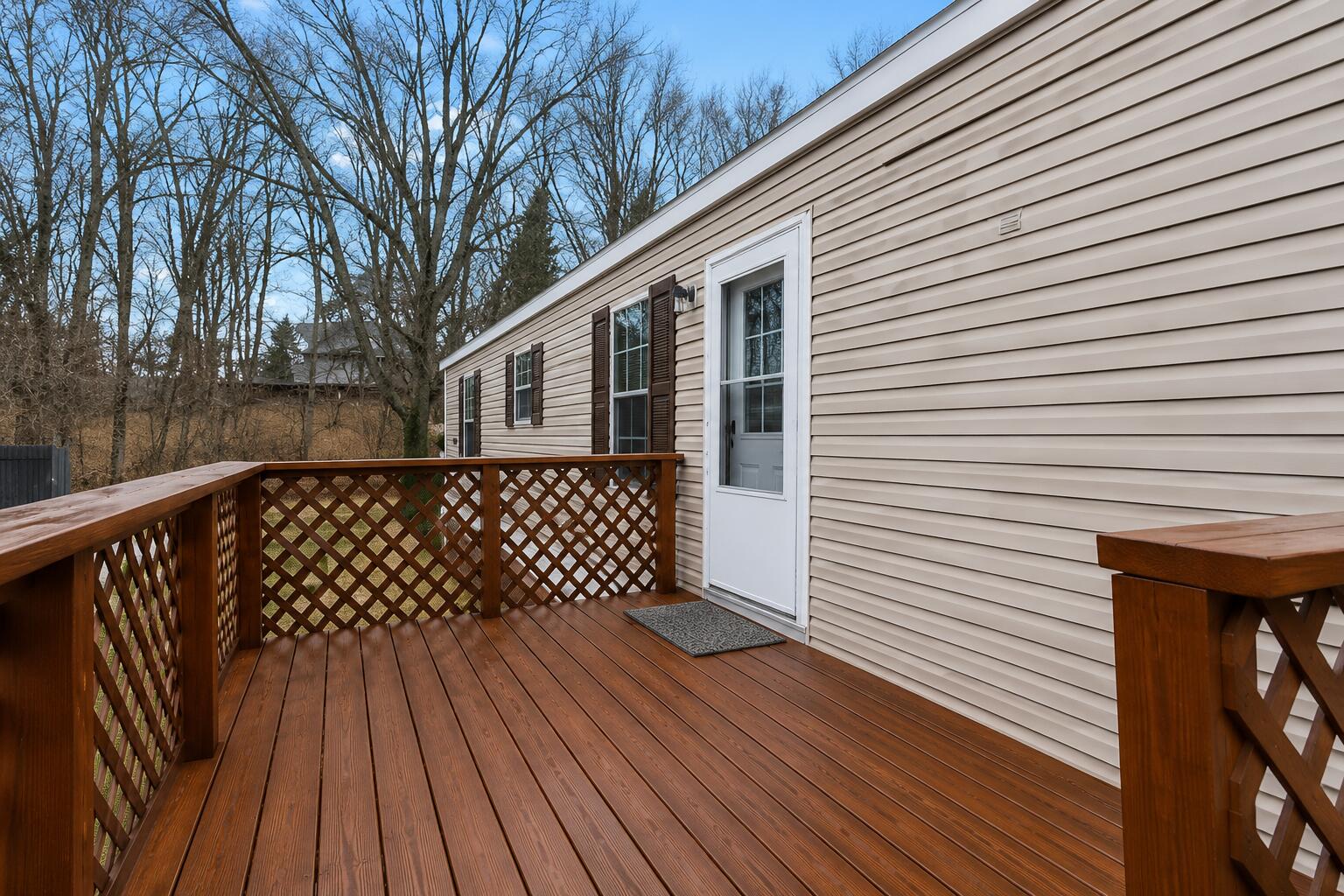 6913 Sandwood Street NE Rockford MI 49341