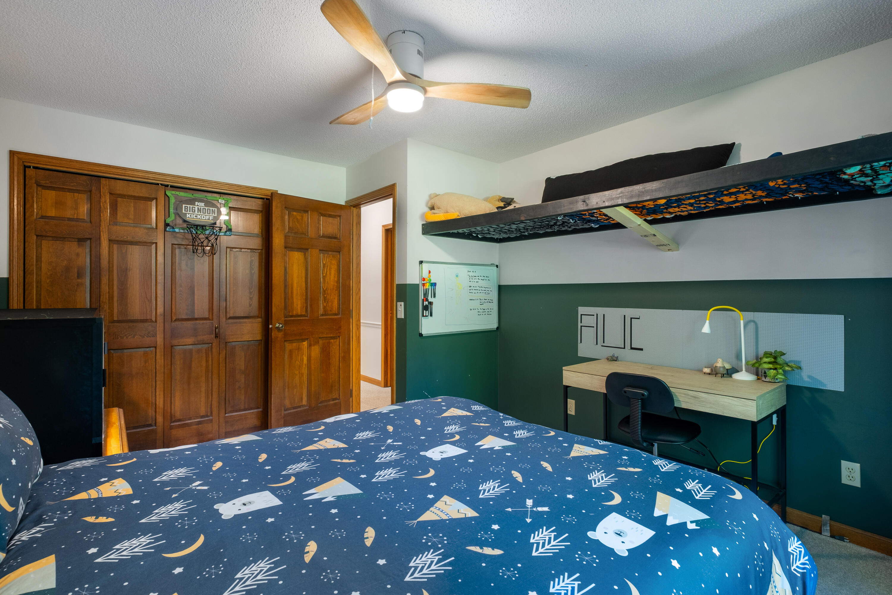 12890 Woodhaven Drive Grand Haven MI 49417