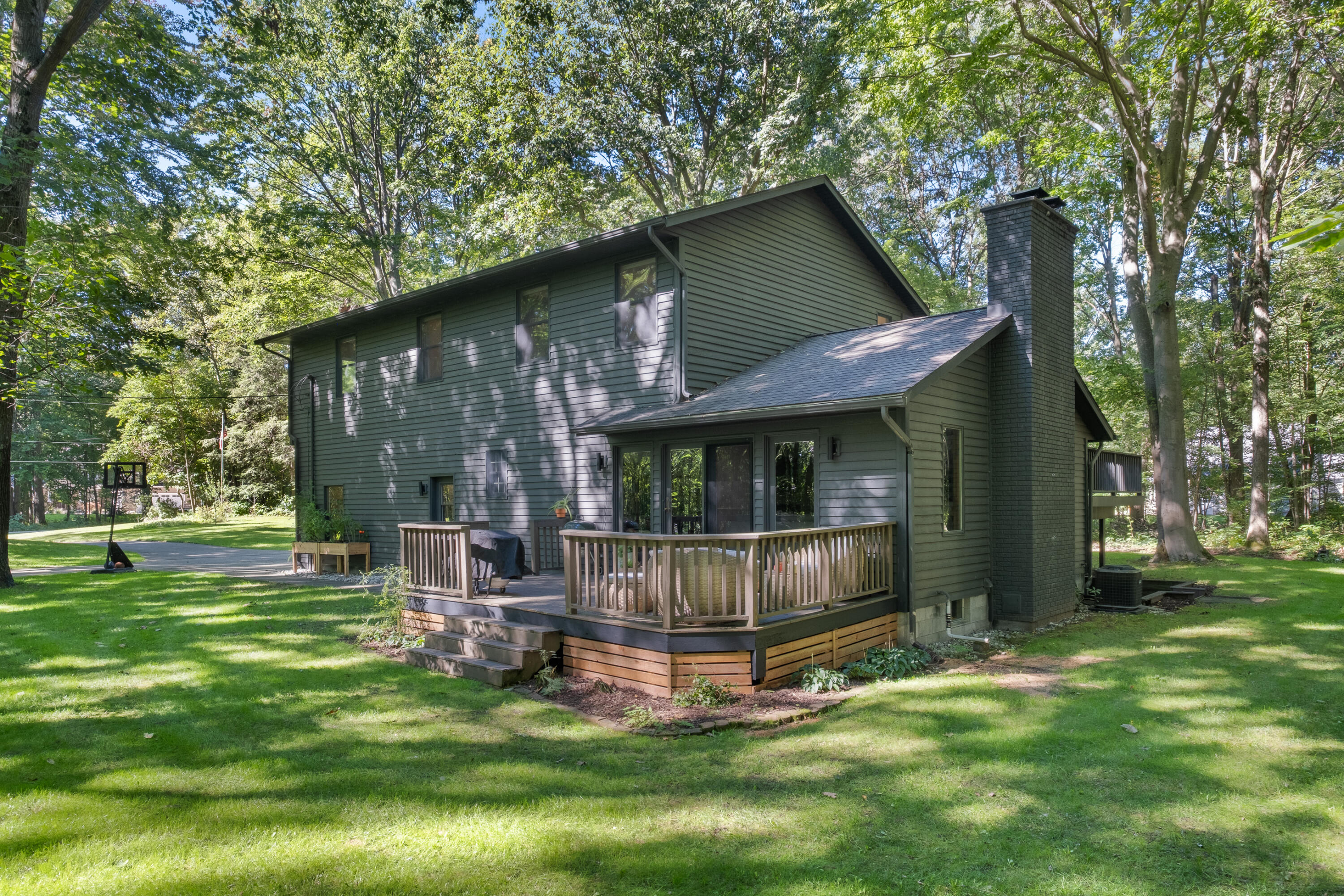 12890 Woodhaven Drive Grand Haven MI 49417