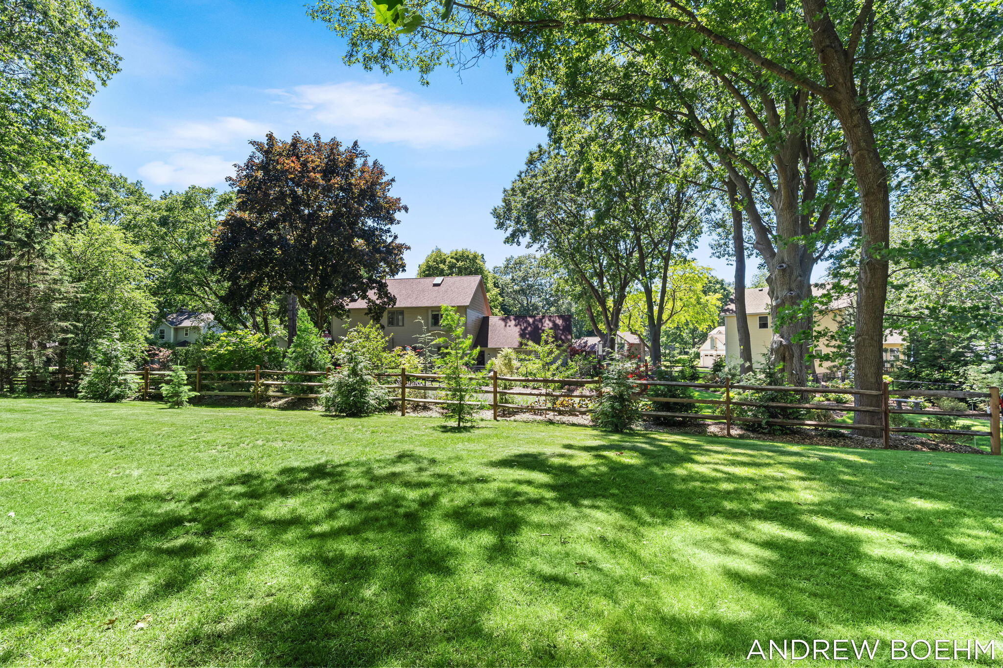 166 Wynwood Court Holland MI 49424