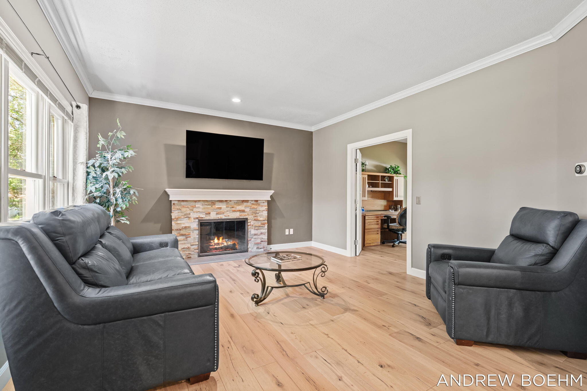 166 Wynwood Court Holland MI 49424