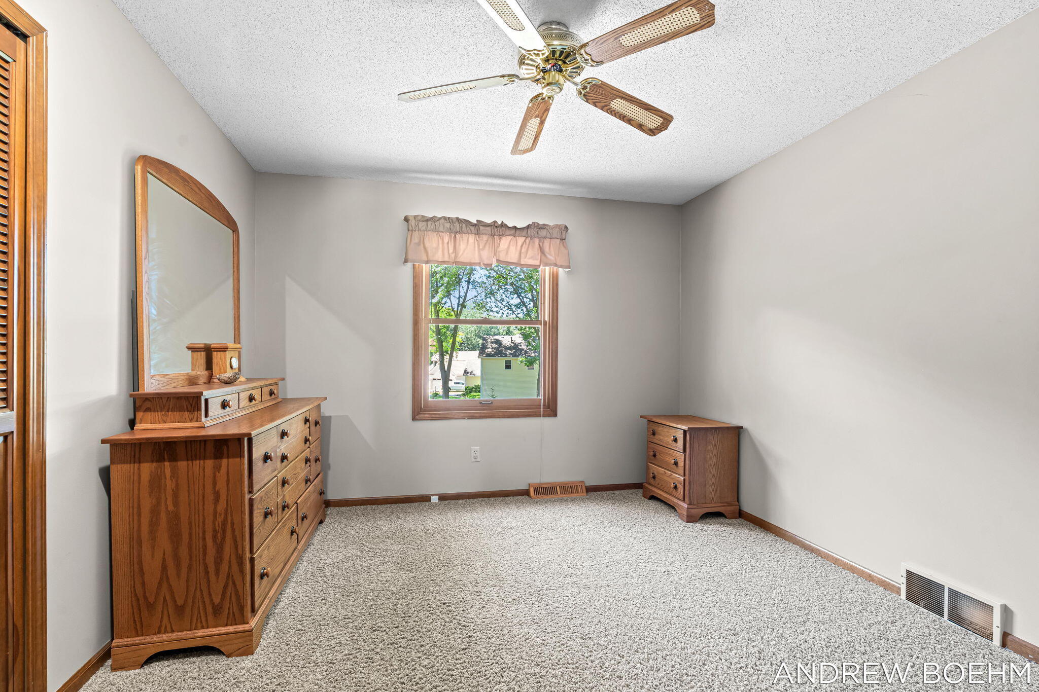 166 Wynwood Court Holland MI 49424
