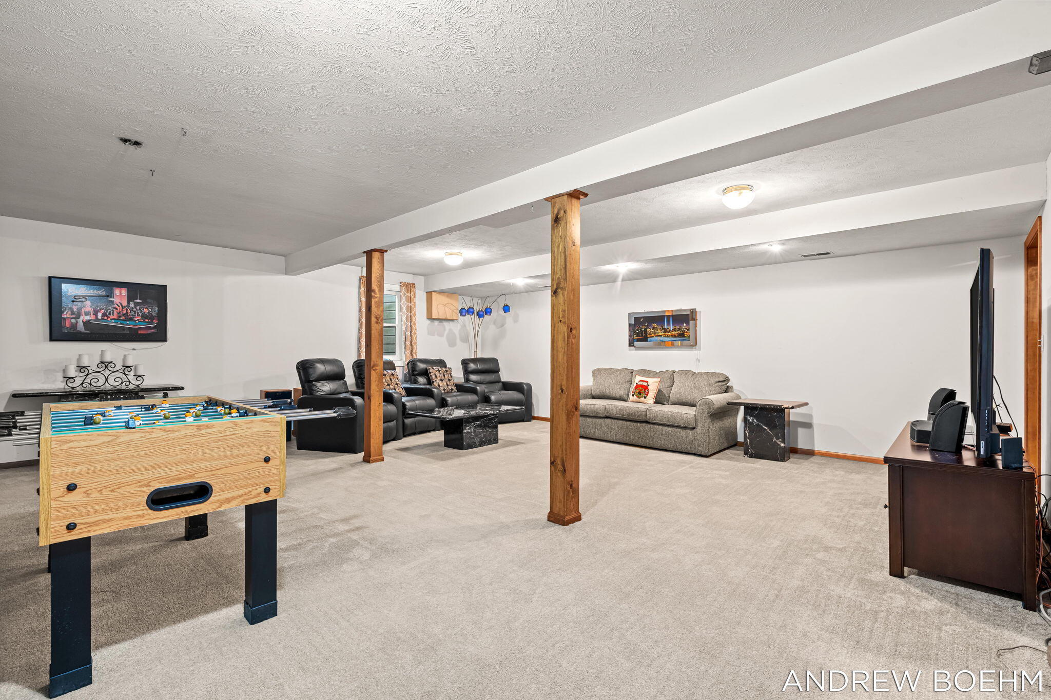 166 Wynwood Court Holland MI 49424