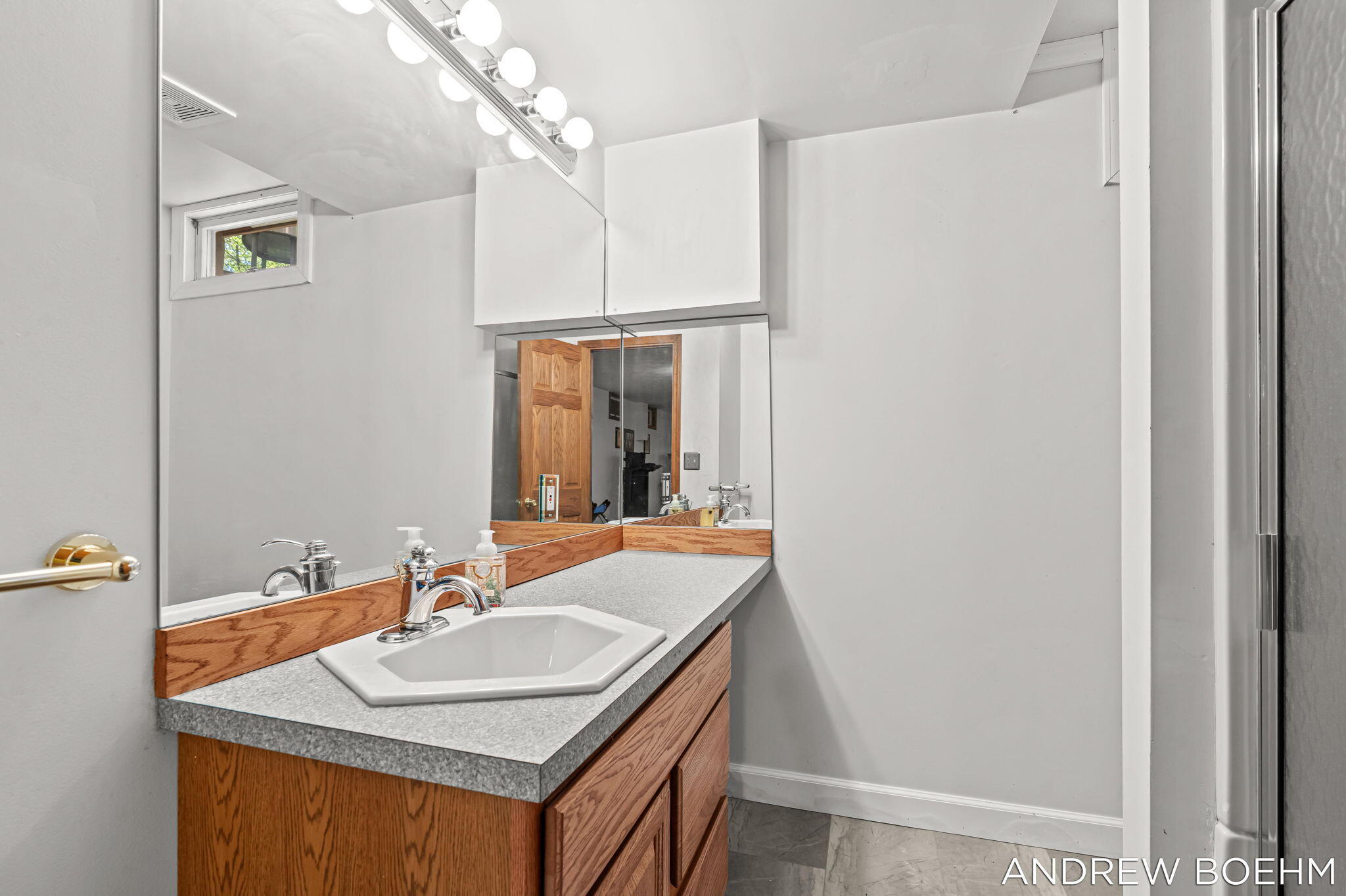 166 Wynwood Court Holland MI 49424