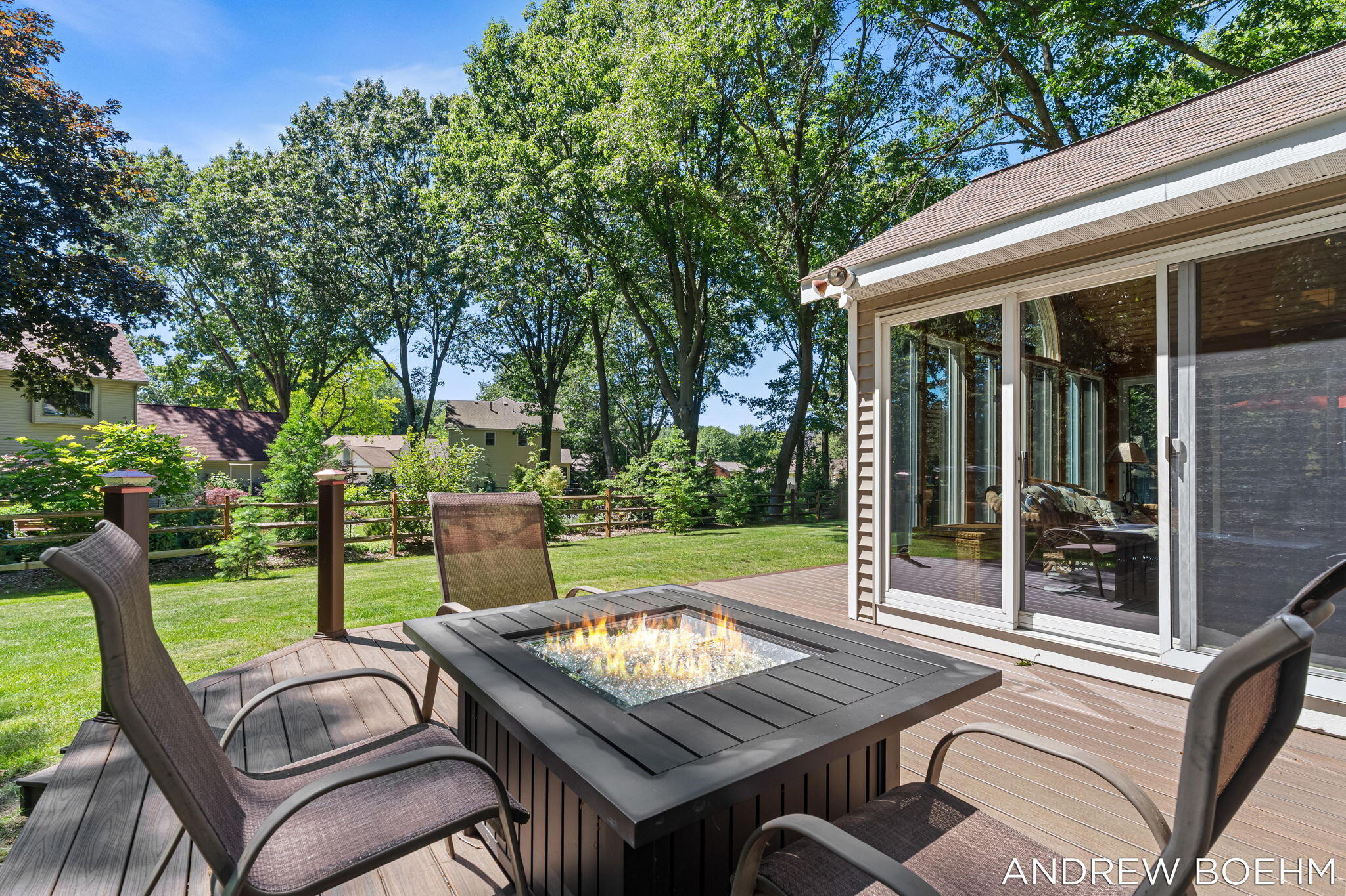 166 Wynwood Court Holland MI 49424