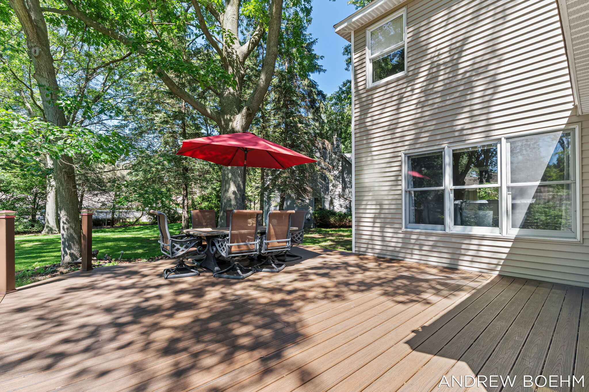166 Wynwood Court Holland MI 49424