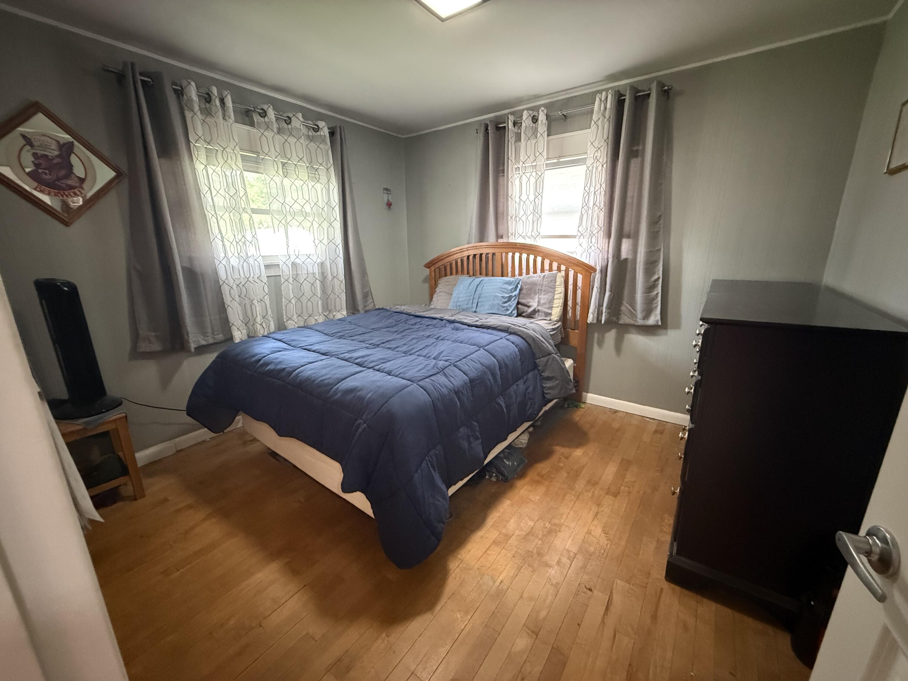 1962 Francis Avenue Muskegon MI 49442