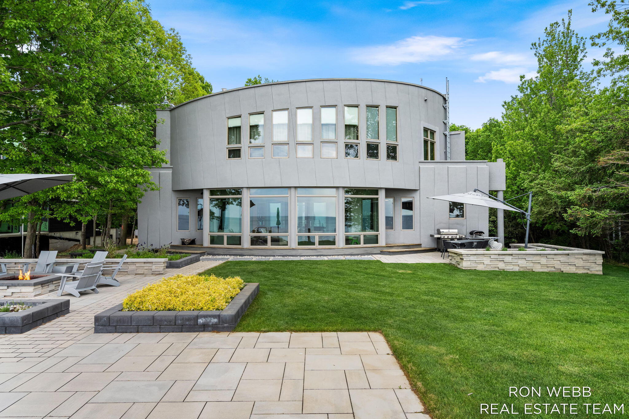 1234 Shorecrest Drive South Haven MI 49090