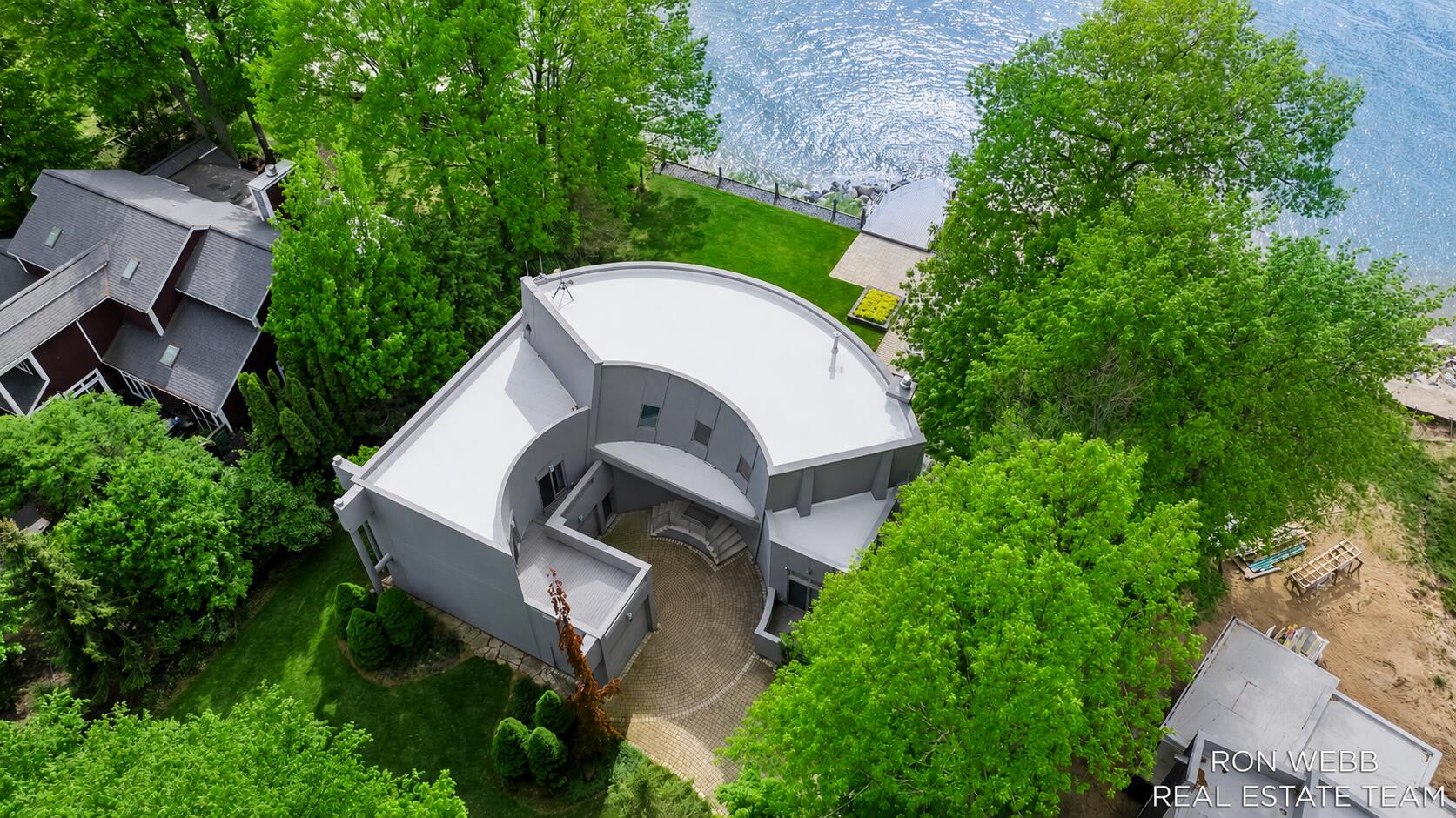 1234 Shorecrest Drive South Haven MI 49090