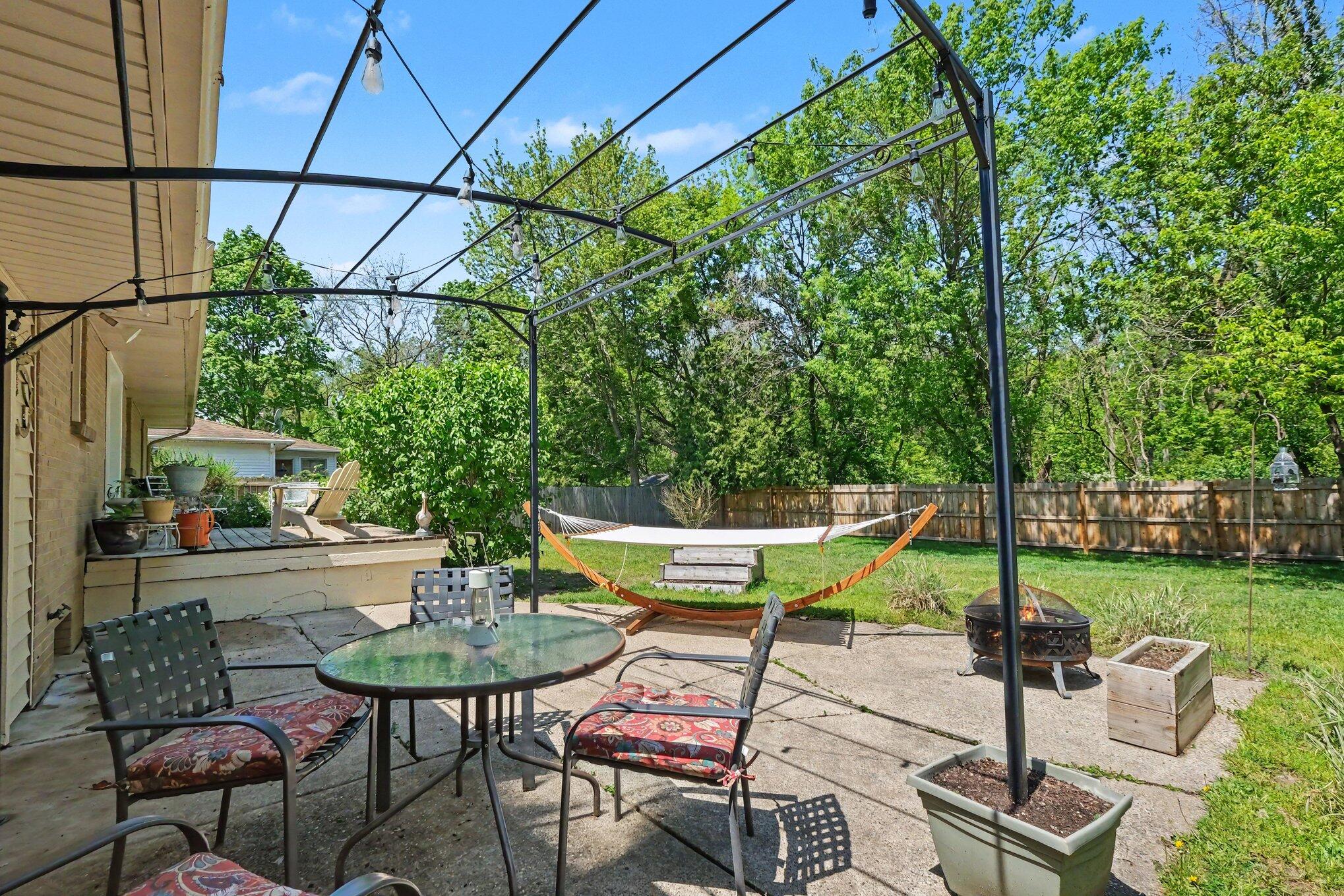 725 Parkway Drive NE Grand Rapids MI 49525