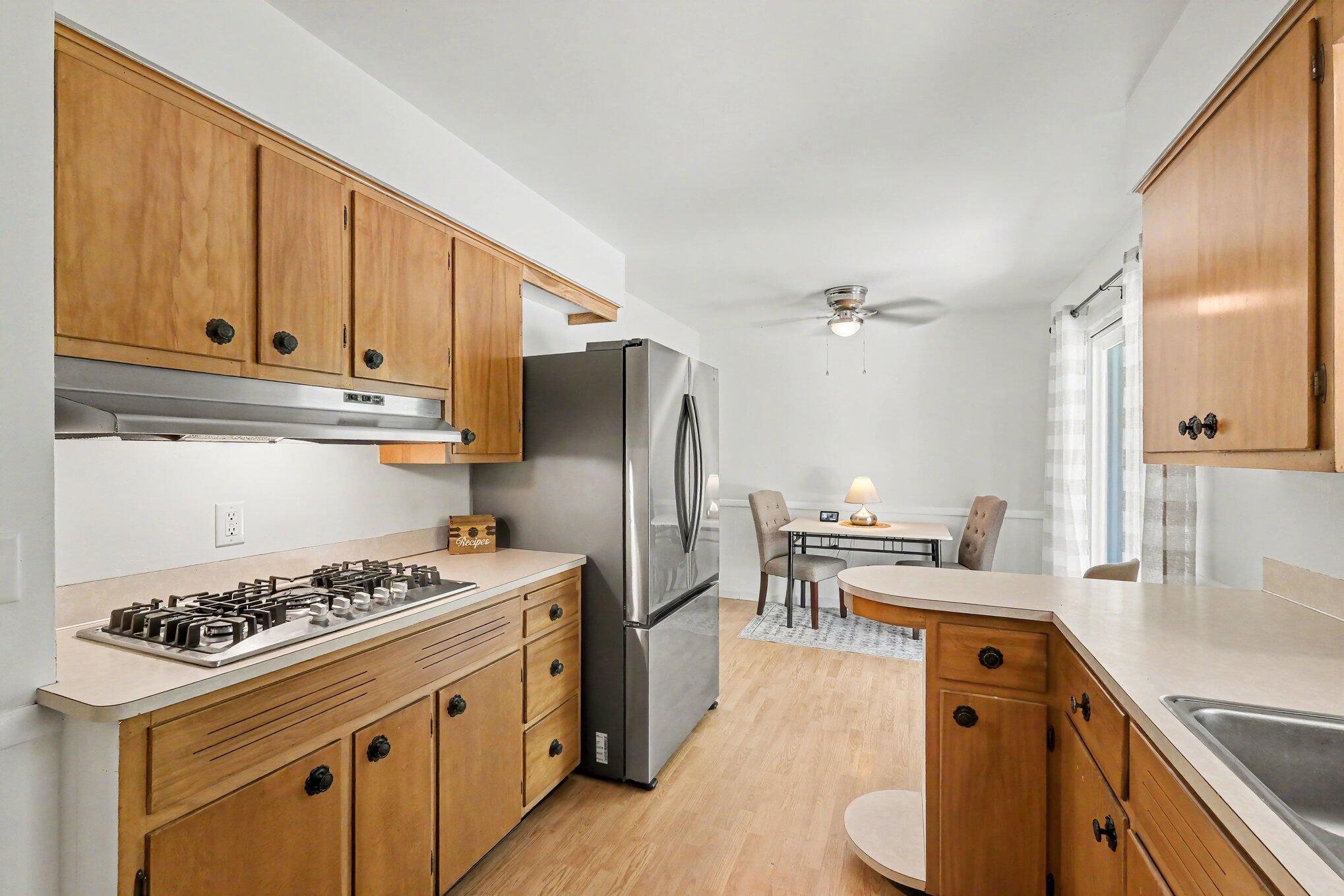 725 Parkway Drive NE Grand Rapids MI 49525