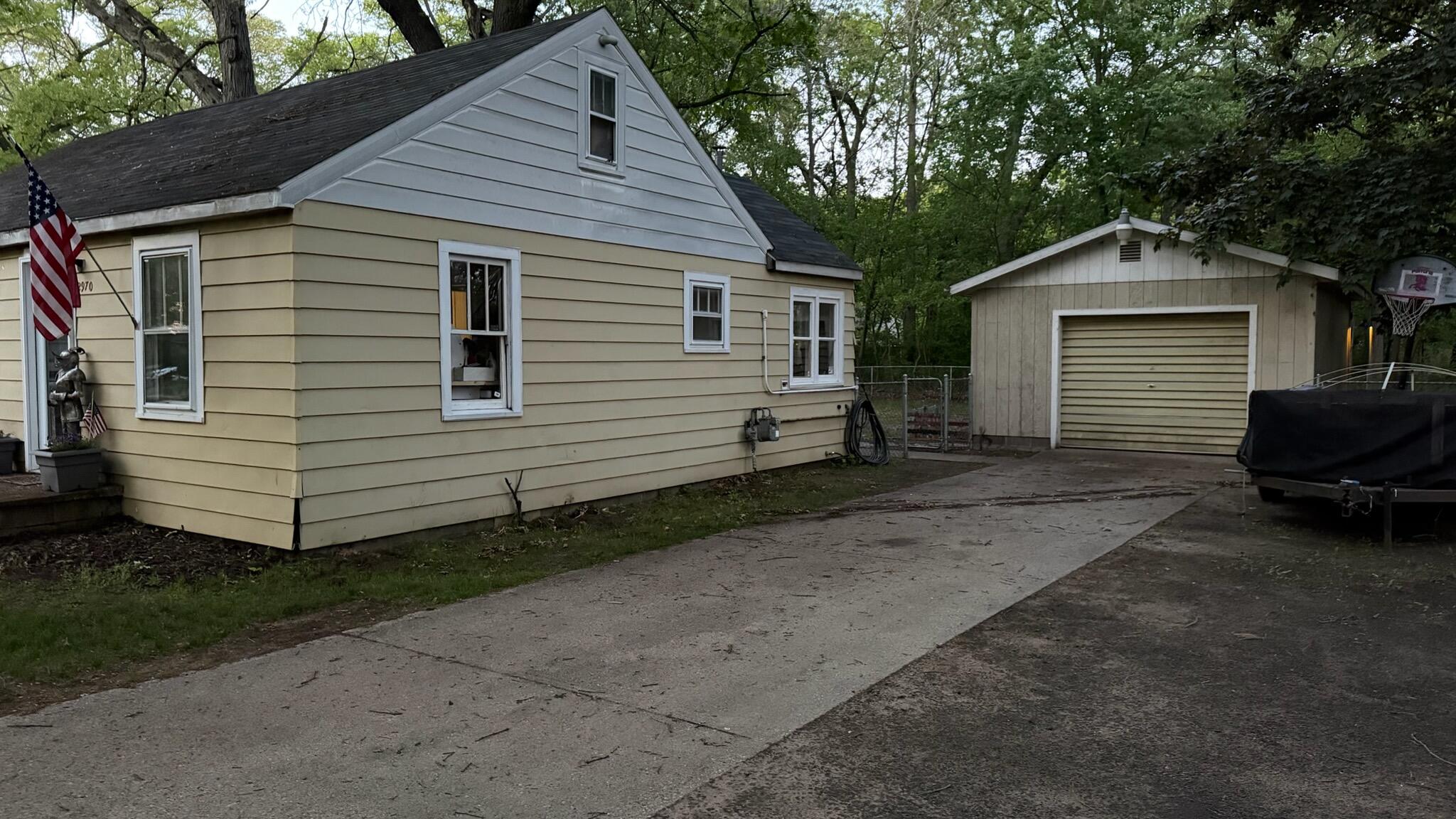 2970 Valley Street Muskegon MI 49444