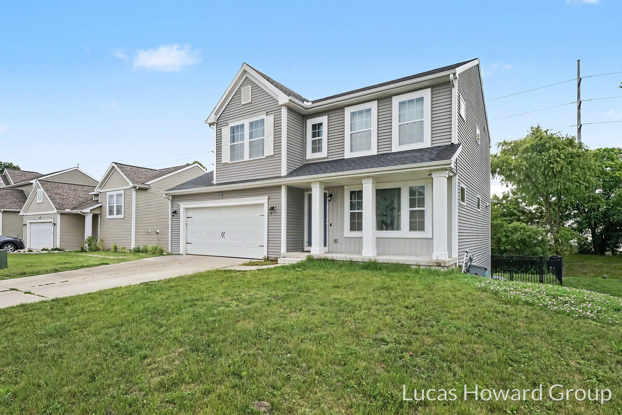 1041 Sunfield Dr Drive Holland MI 49424