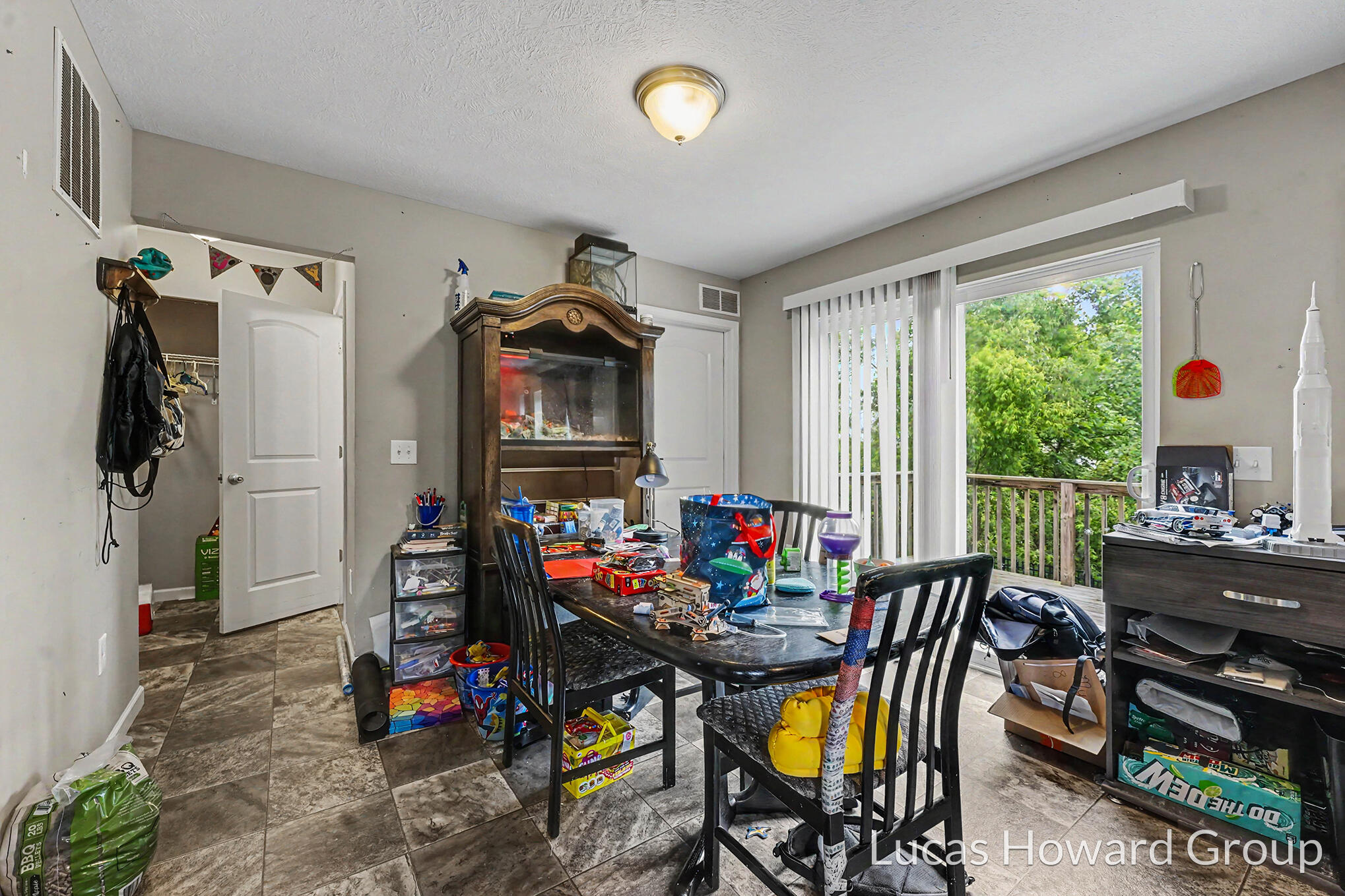 1041 Sunfield Dr Drive Holland MI 49424