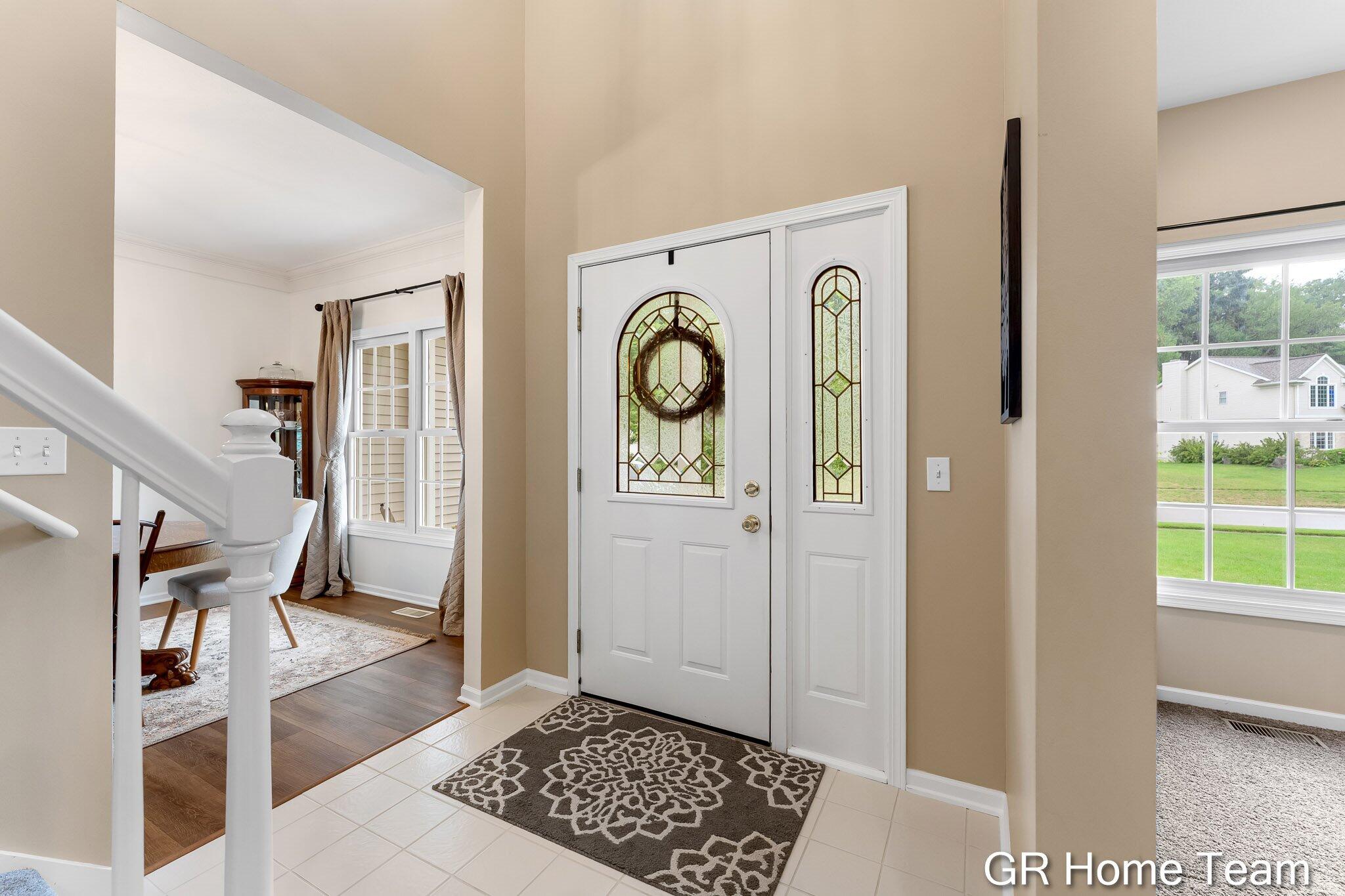 7436 Las Palmas Drive NE Rockford MI 49341