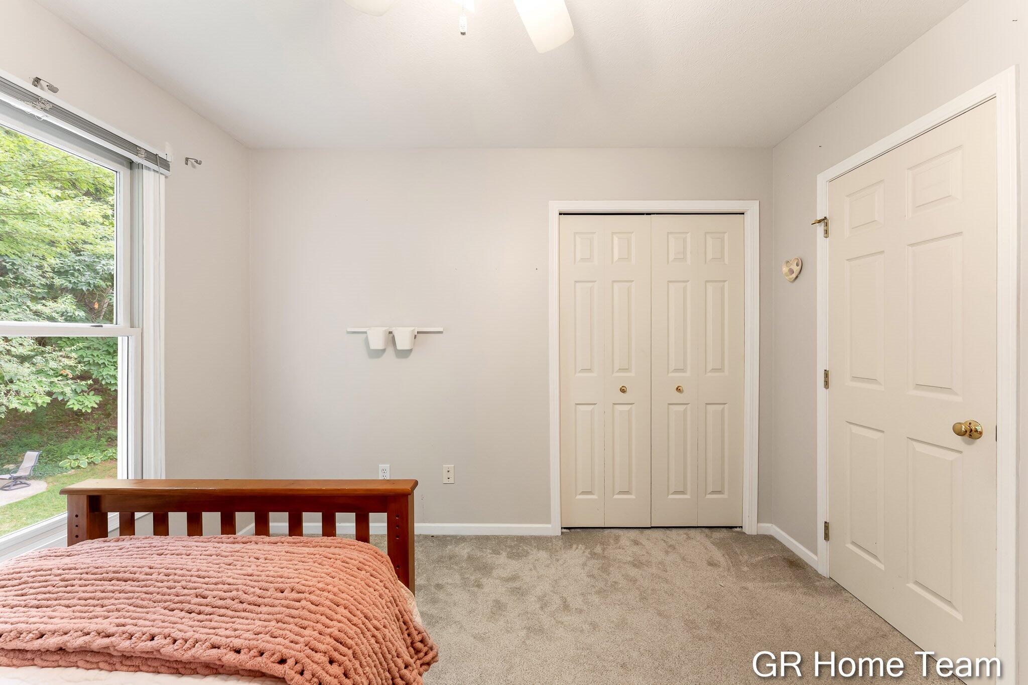 7436 Las Palmas Drive NE Rockford MI 49341