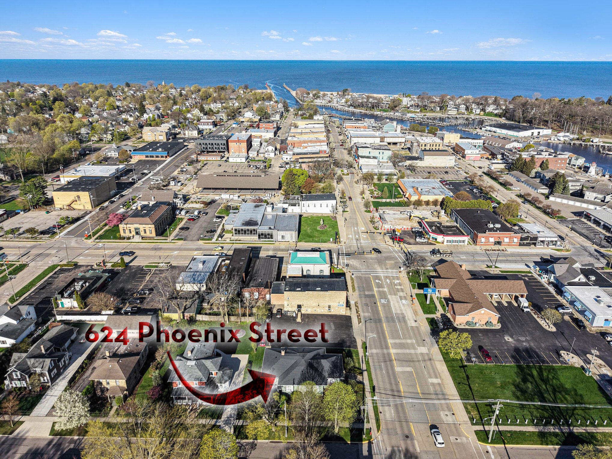 624 Phoenix Street South Haven MI 49090