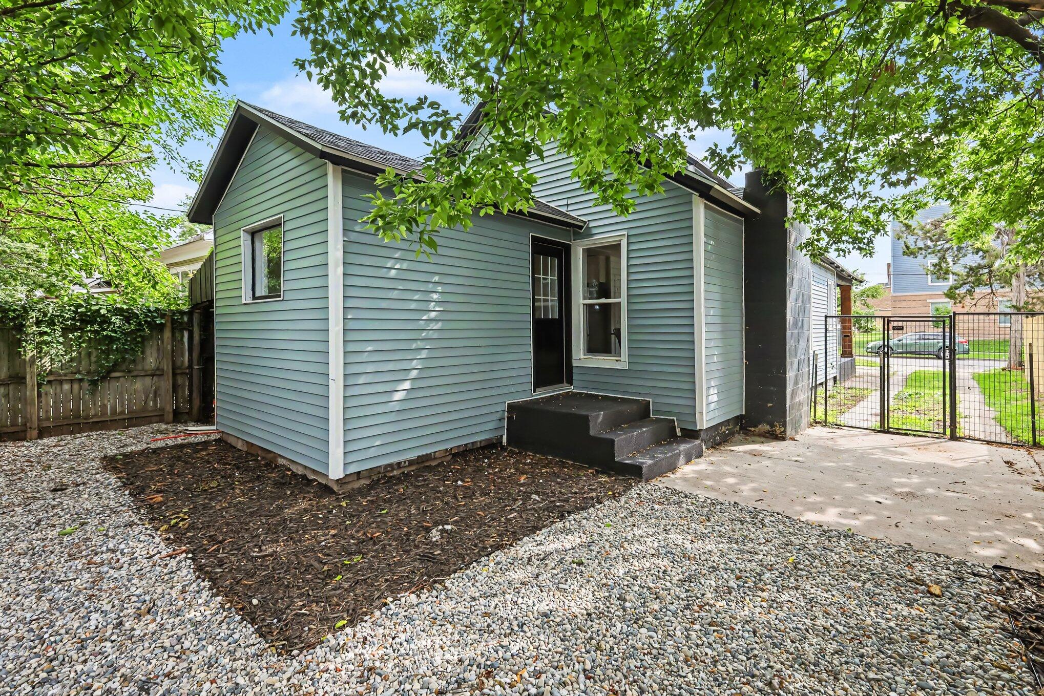 1967 Francis Avenue SE Grand Rapids MI 49507