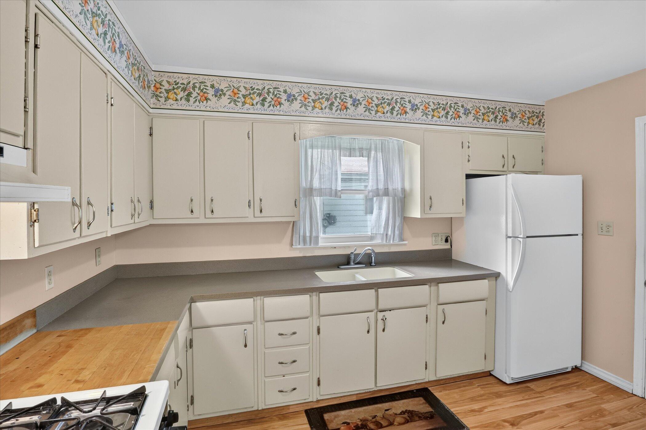 1446 Eagle Street Niles MI 49120