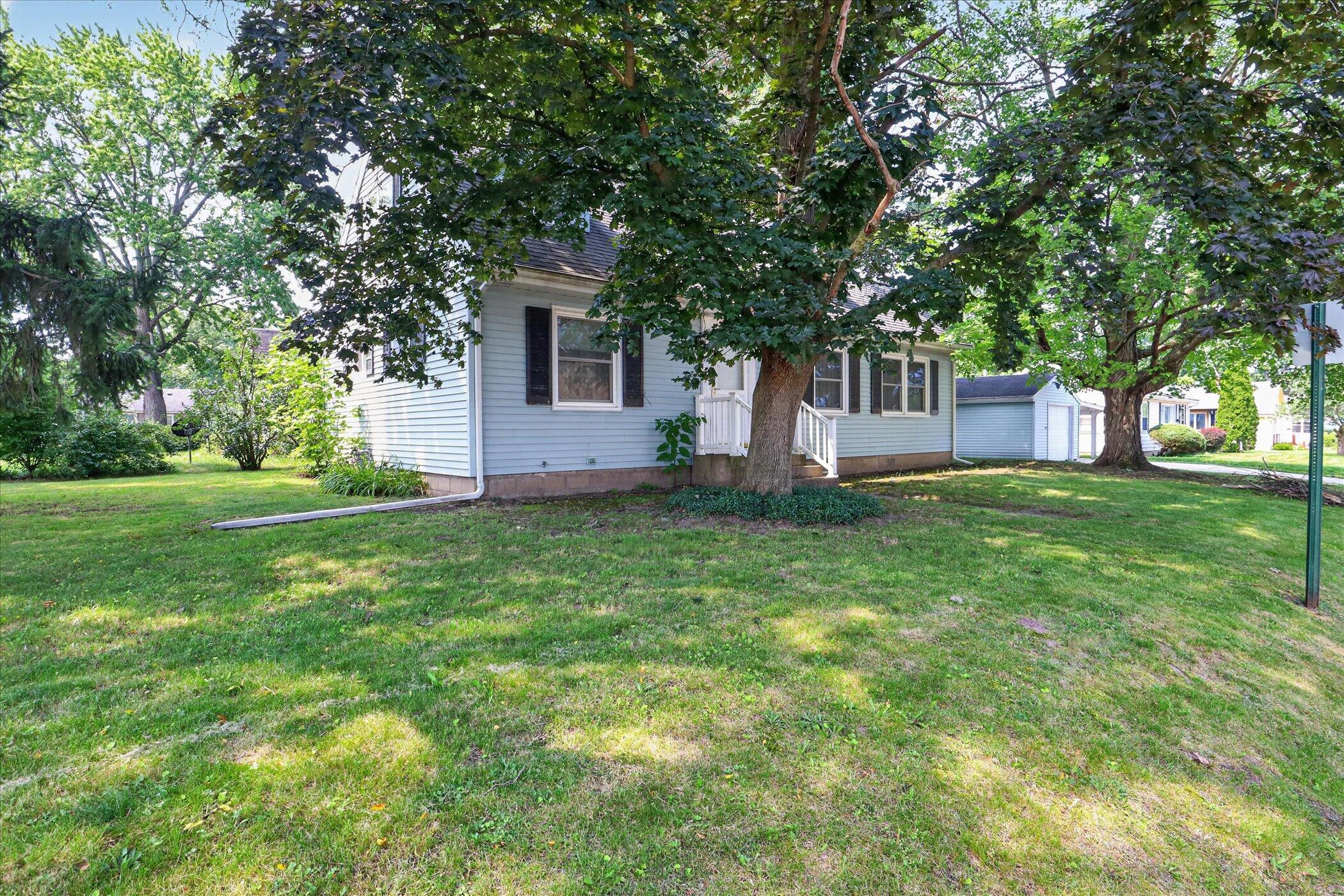 1446 Eagle Street Niles MI 49120