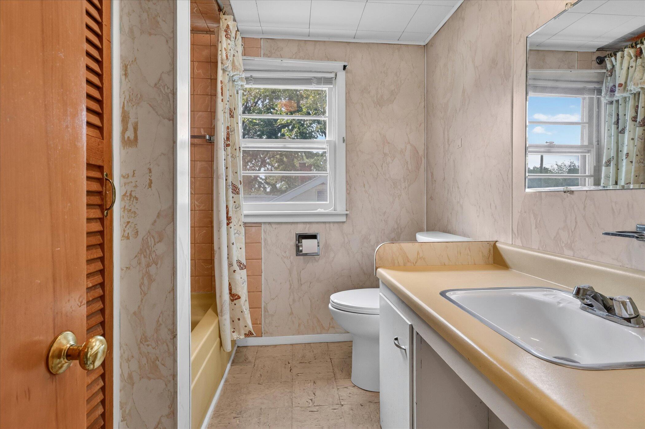 1446 Eagle Street Niles MI 49120