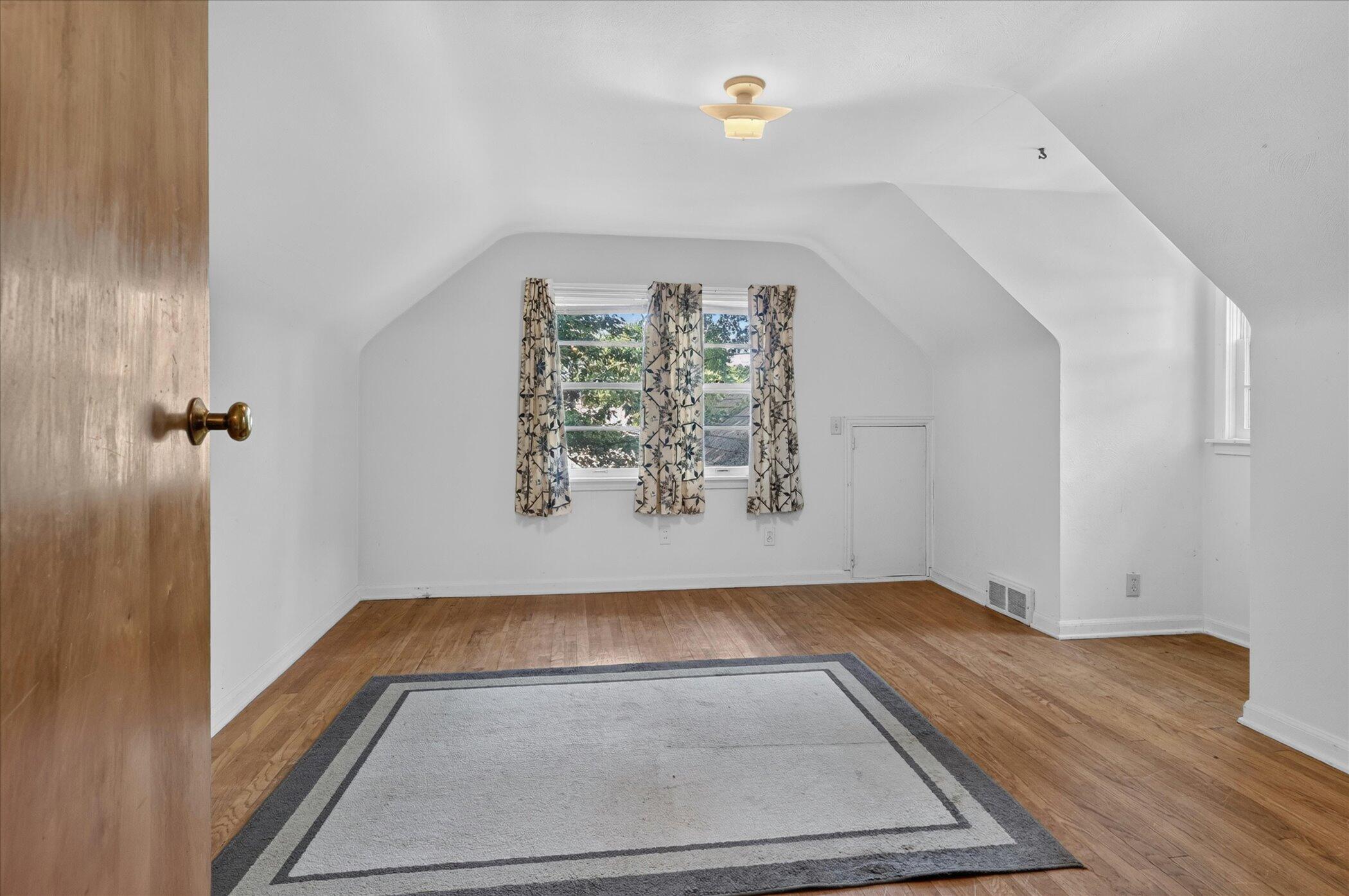 1446 Eagle Street Niles MI 49120