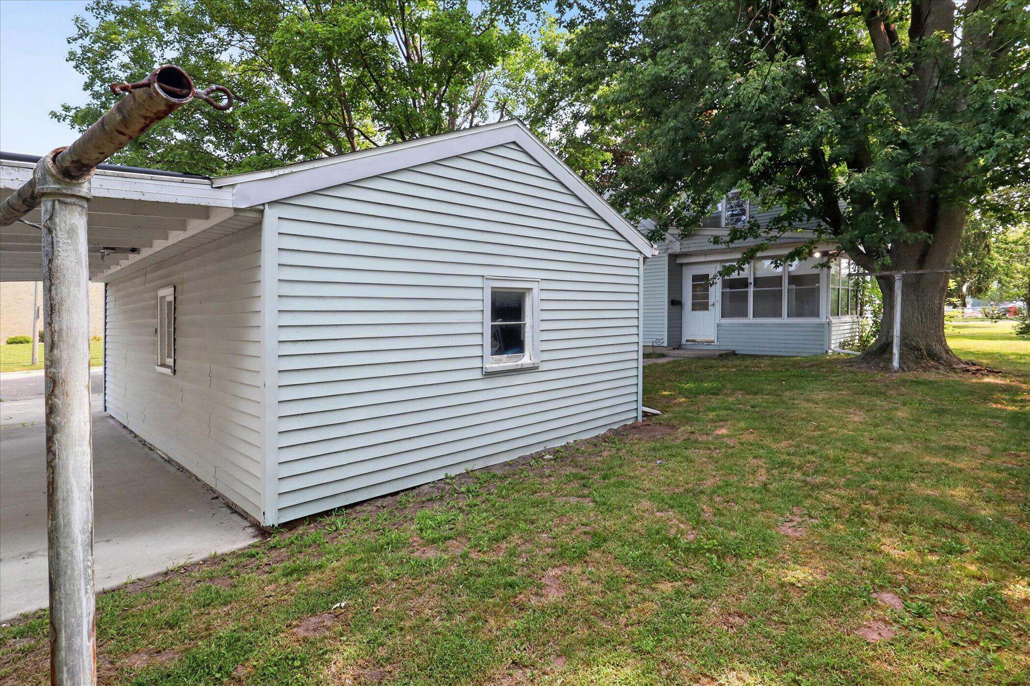 1446 Eagle Street Niles MI 49120