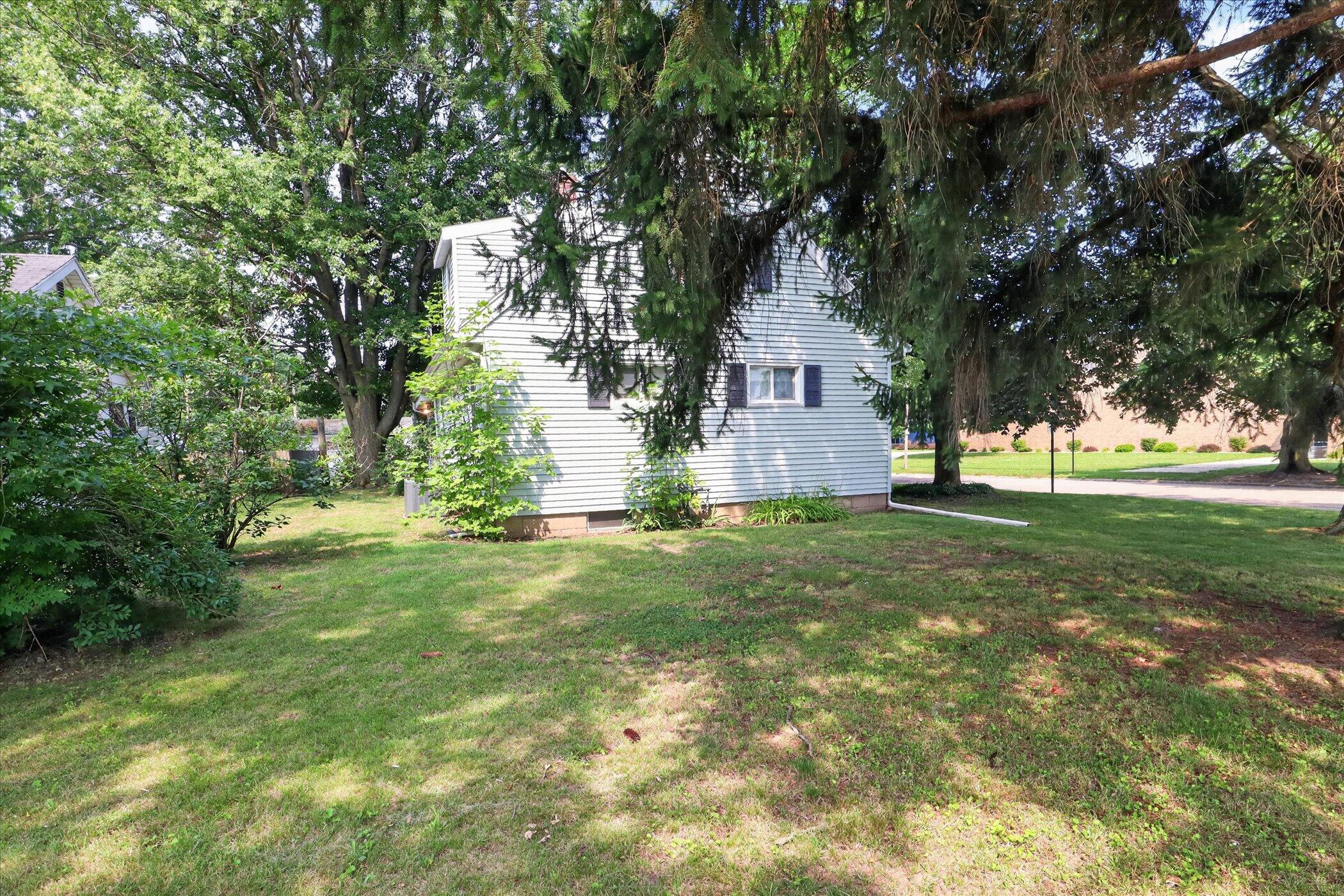 1446 Eagle Street Niles MI 49120