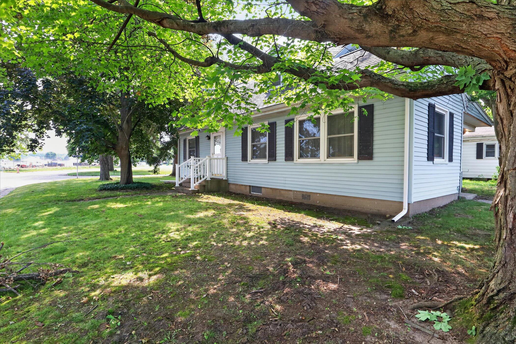 1446 Eagle Street Niles MI 49120