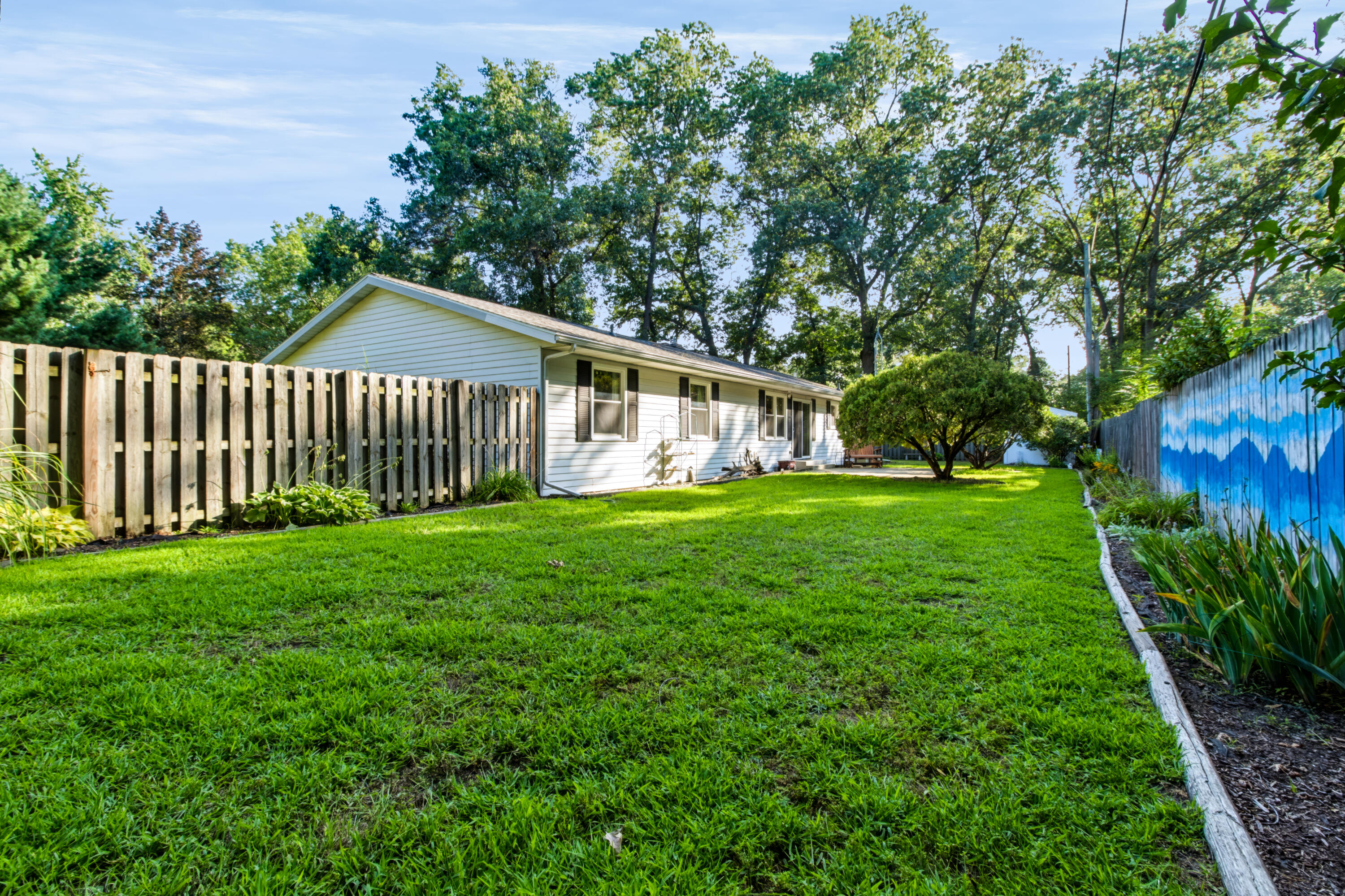 14361 Maple Drive New Buffalo MI 49117