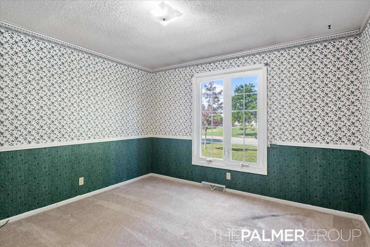 271 Brook Lane Avenue Holland MI 49423