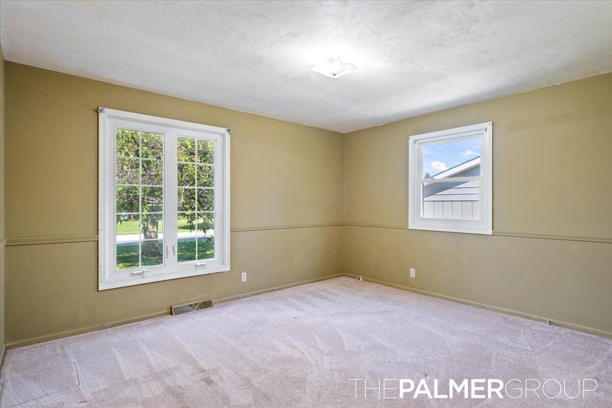 271 Brook Lane Avenue Holland MI 49423