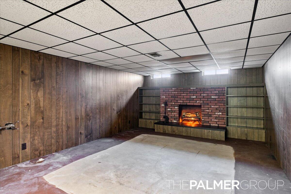 271 Brook Lane Avenue Holland MI 49423