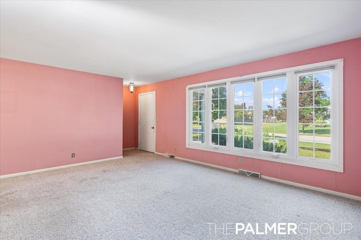 271 Brook Lane Avenue Holland MI 49423