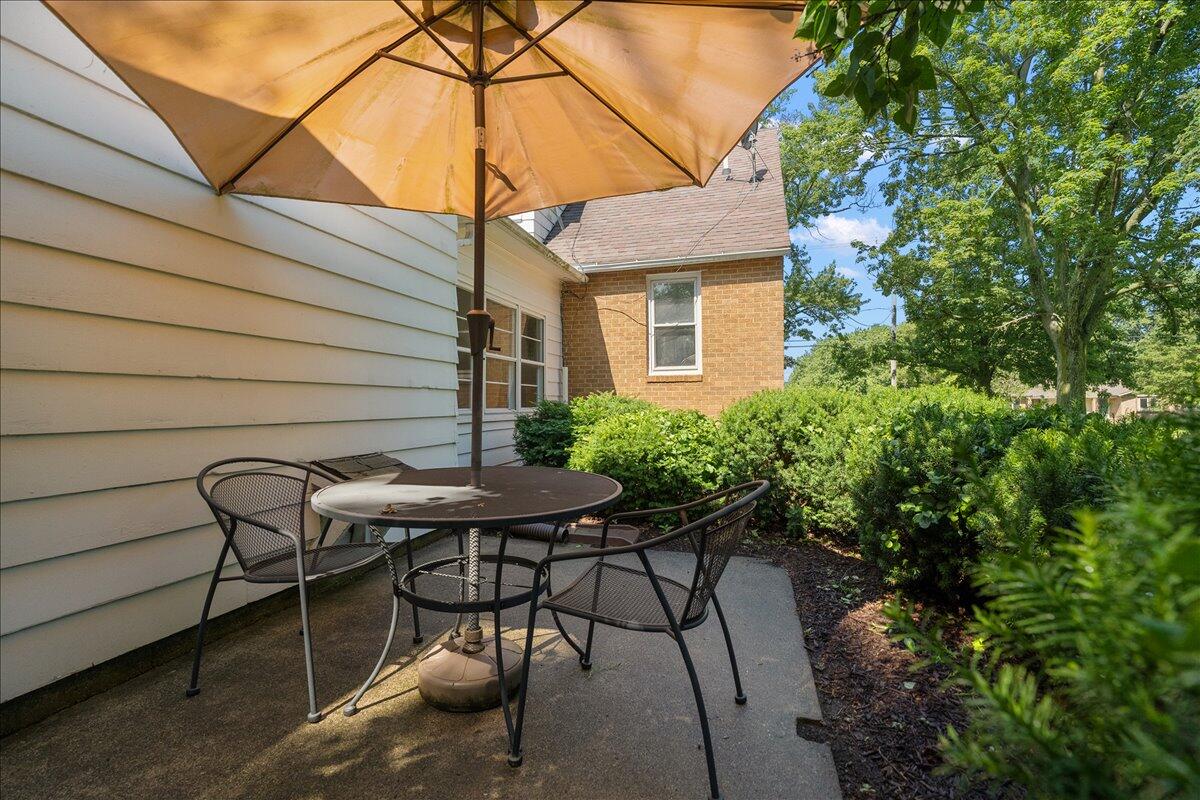 1025 Graafschap Road Holland MI 49423